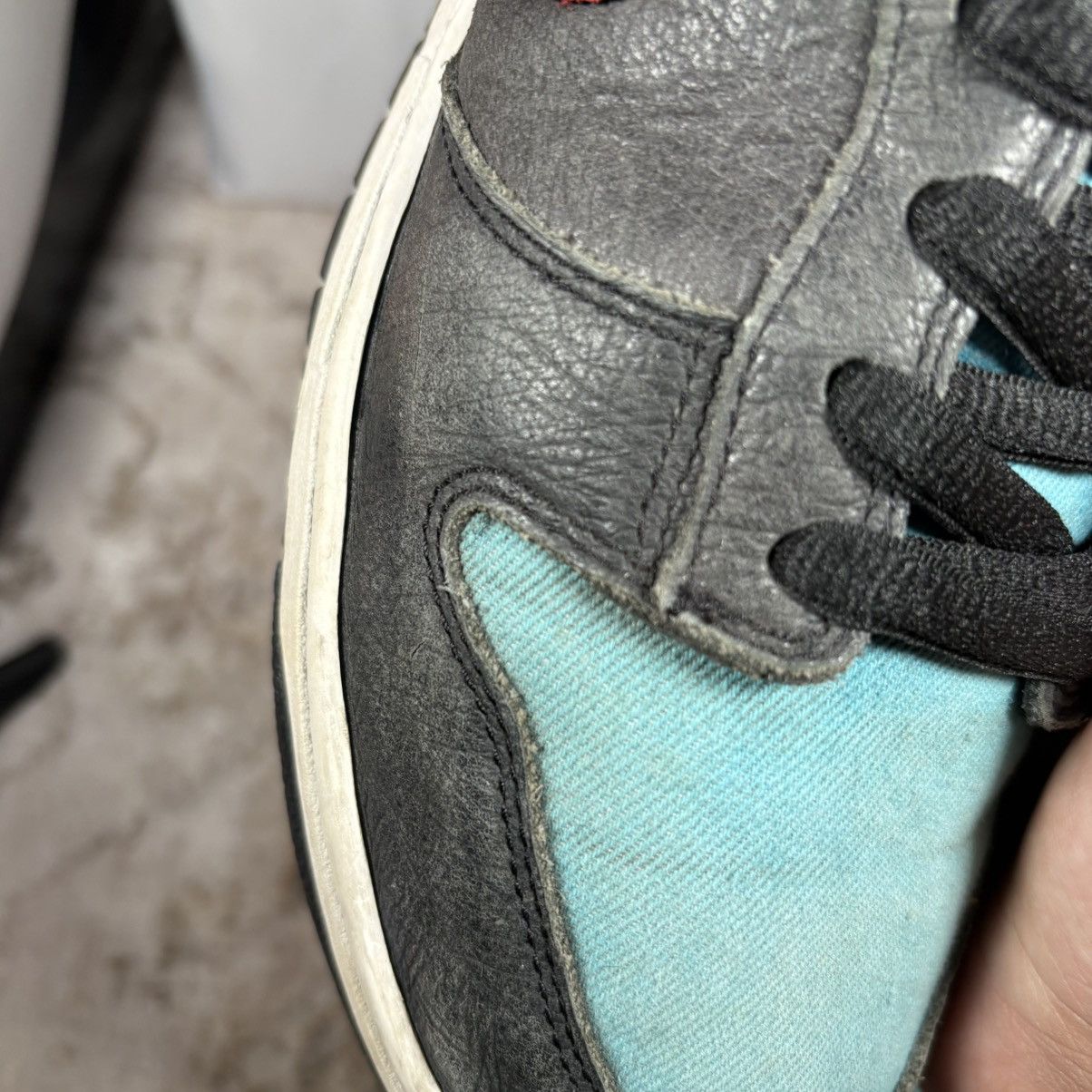 Nike Size 10.5 - Nike Dunk Premium SB Low Angels & Demons Size US 10.5 / EU 43-44 - 9 Thumbnail