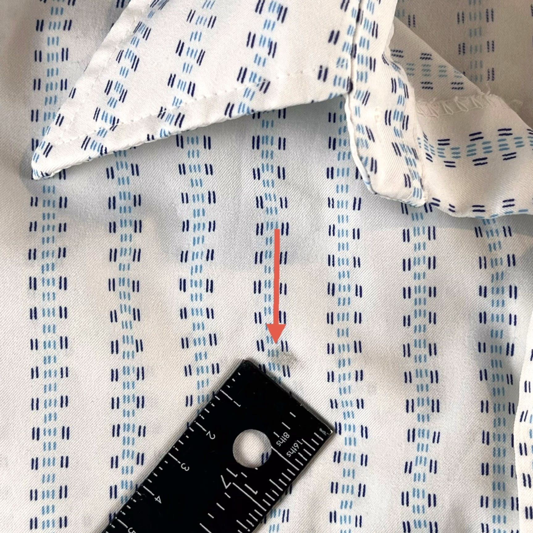 Vintage VINTAGE K mart Button-Up Shirt Mens L White Blue Western Short Sleeve Collared Polyester Graphic Print 70s 70s Fall Spring Summer Mens Size US L / EU 52-54 / 3 - 4 Thumbnail