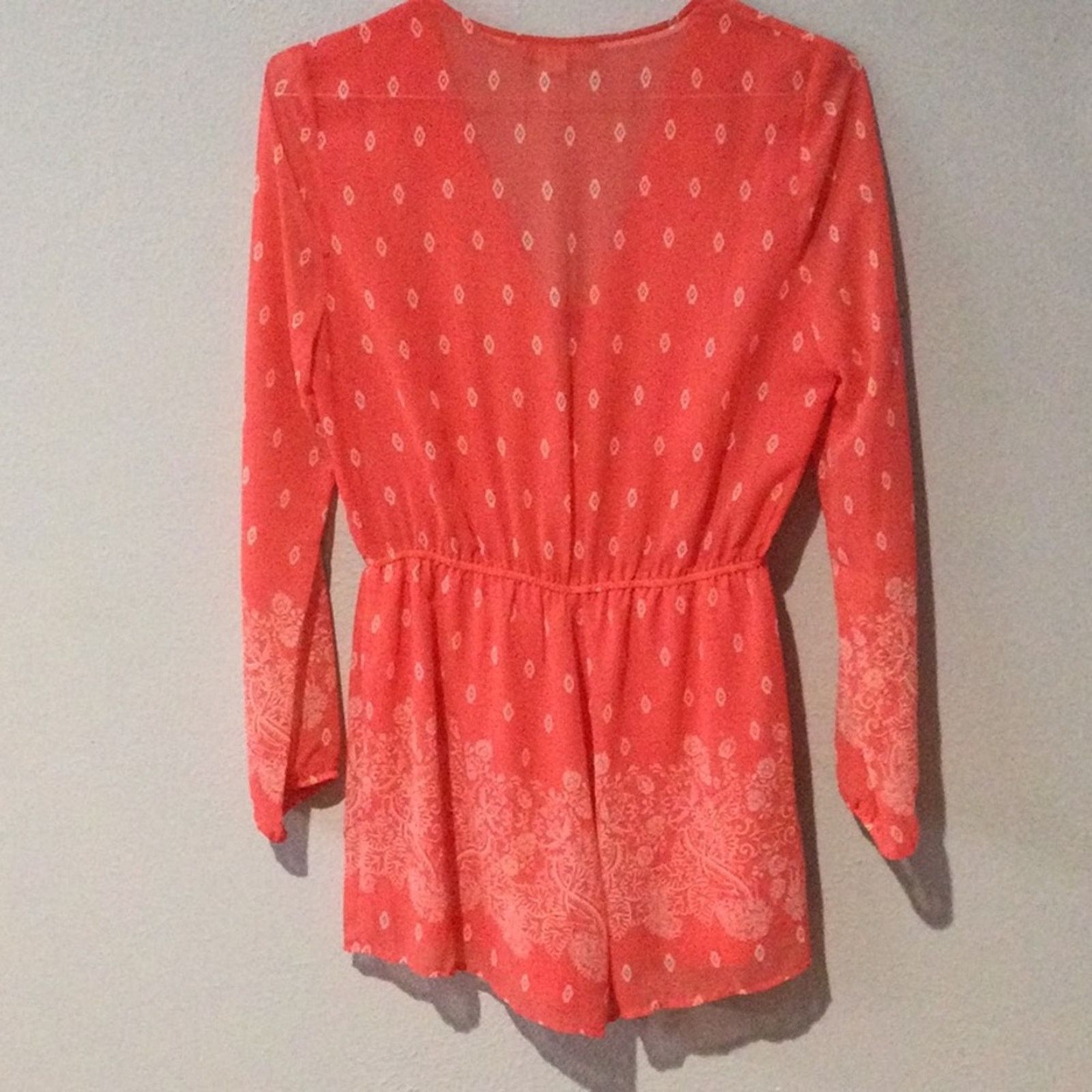 Other Love Tree Salmon & White V-neck Tie Shorts Romper M Size 30" / US 8 / IT 44 - 6 Thumbnail