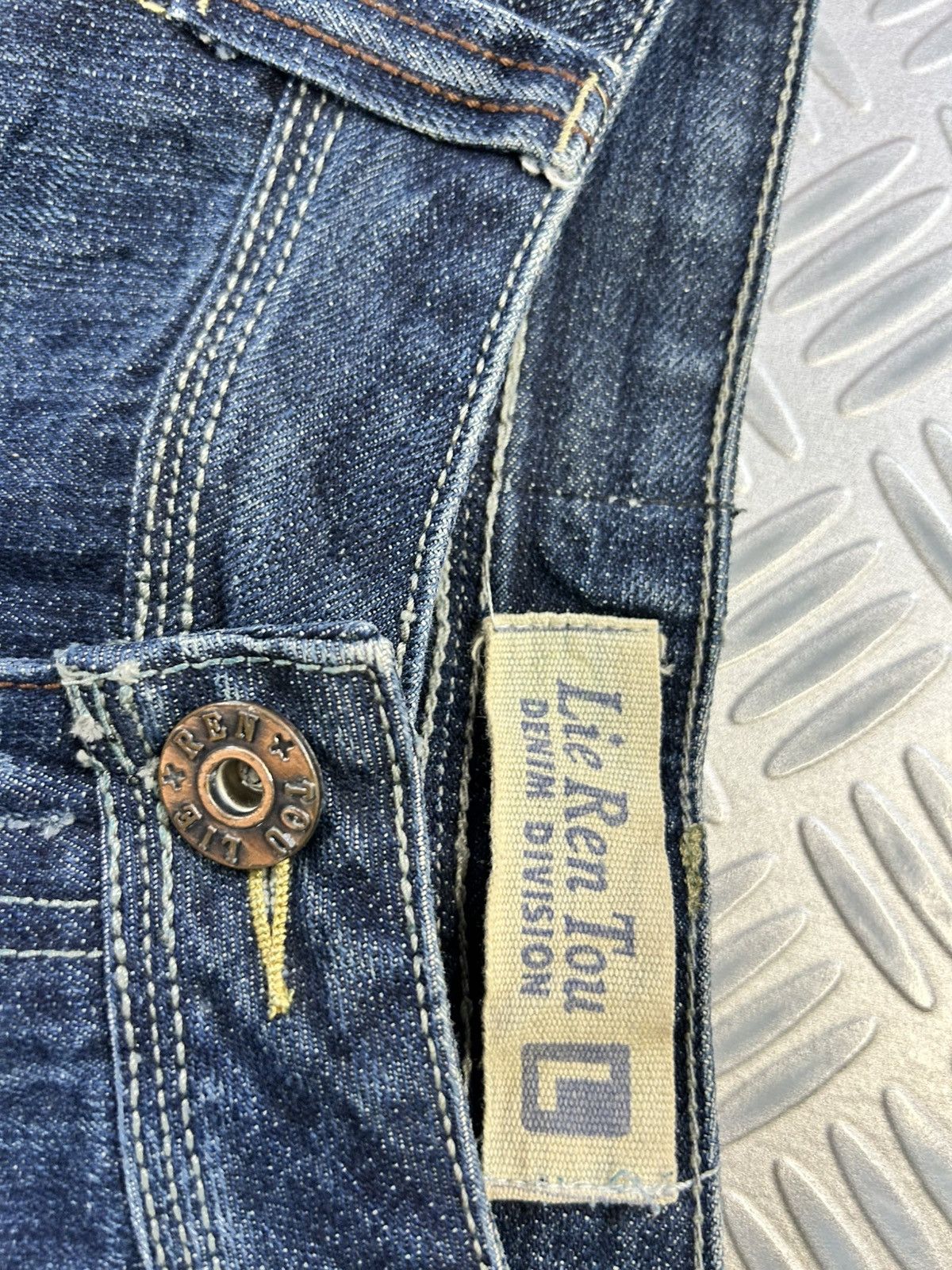 Japanese Brand × Jean × Vintage Y2K flared stone washed Japanese branded jeans lie ren tou r Size US 28 / EU 44 - 8 Thumbnail