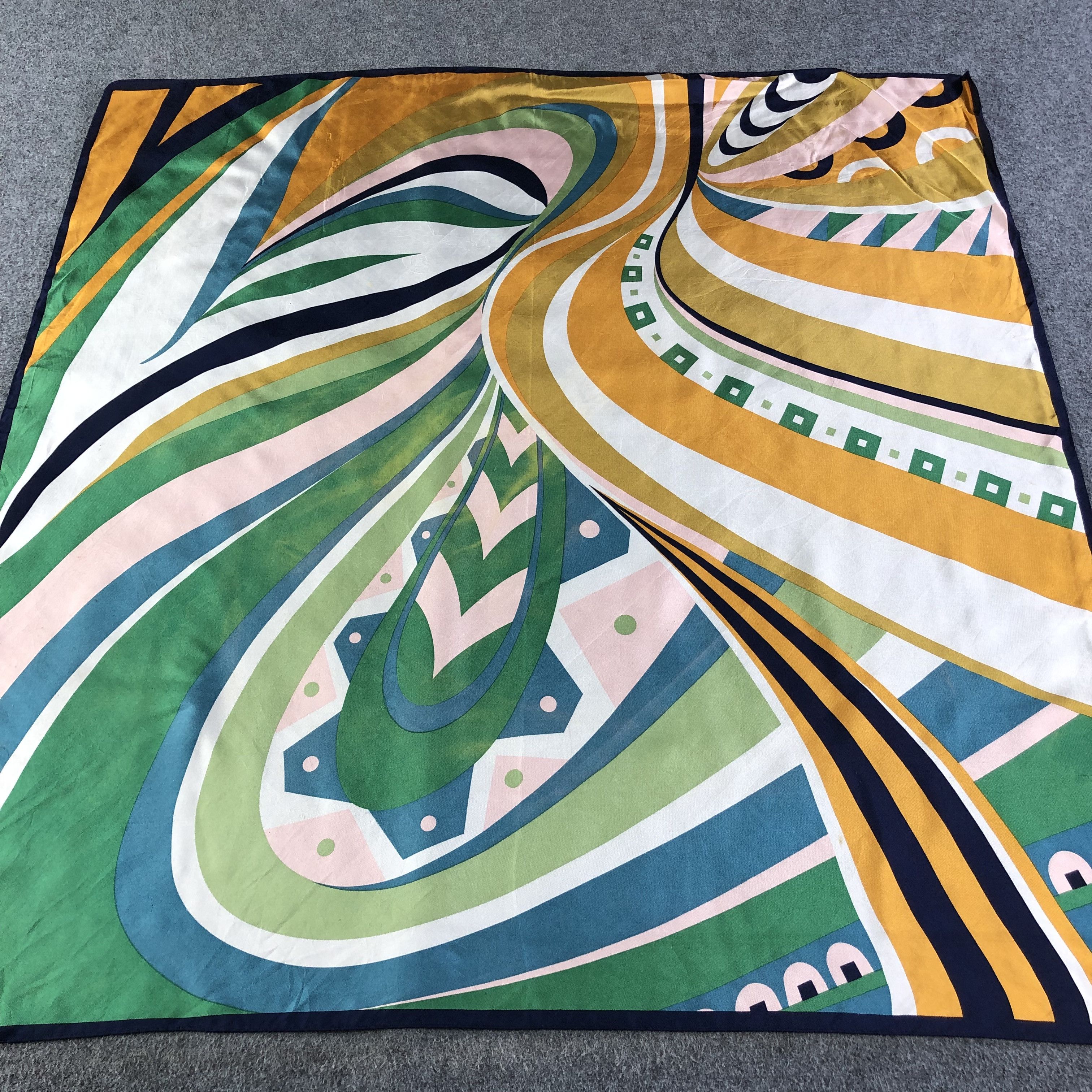 Vintage Abstract Design Silk Scarf M478 Size ONE SIZE - 1 Thumbnail