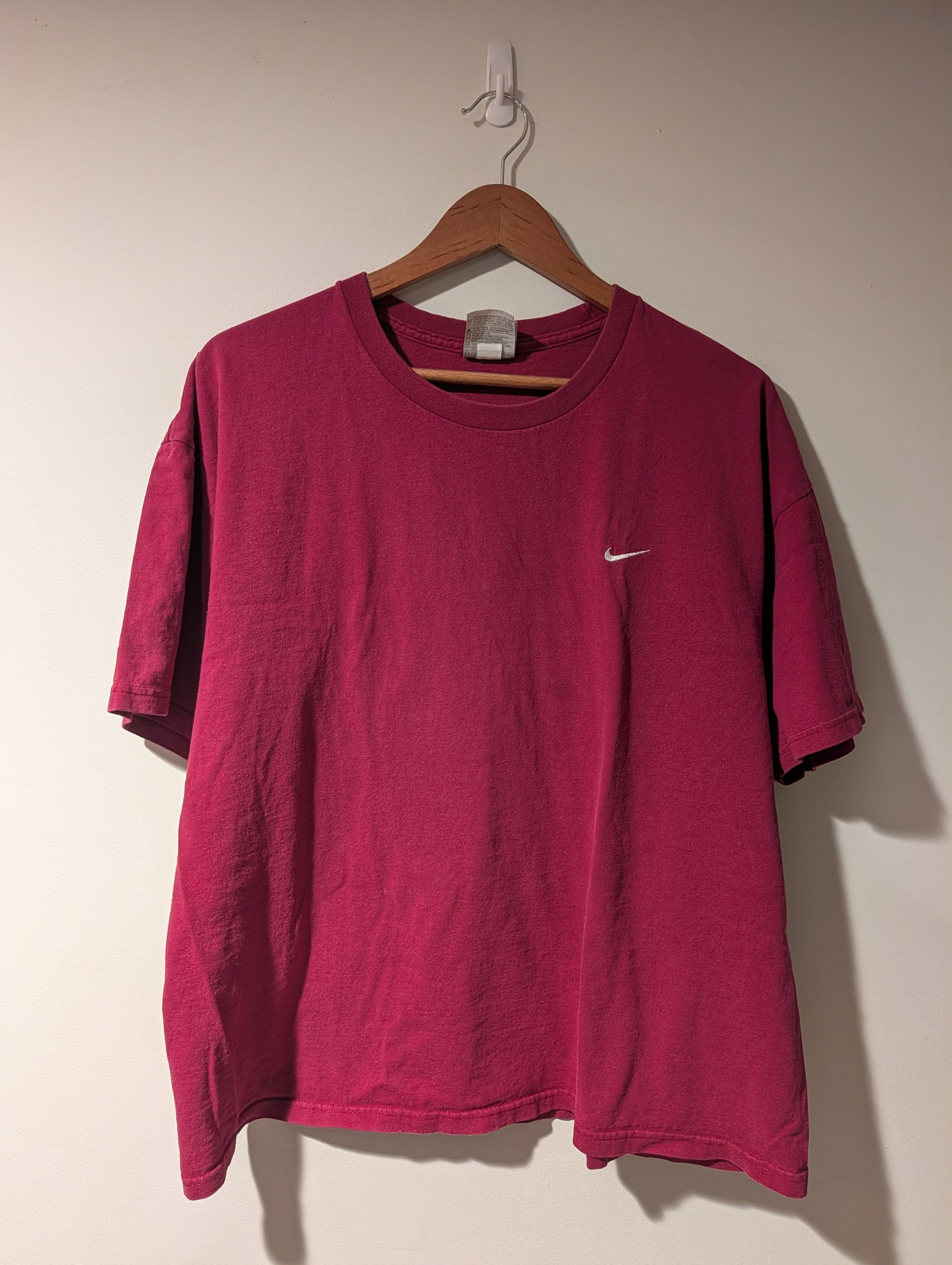 Nike Nike Mini Swoosh T-Shirt Mens XL Logo Boxy Embroidered L/G Size US L / EU 52-54 / 3 - 1 Thumbnail