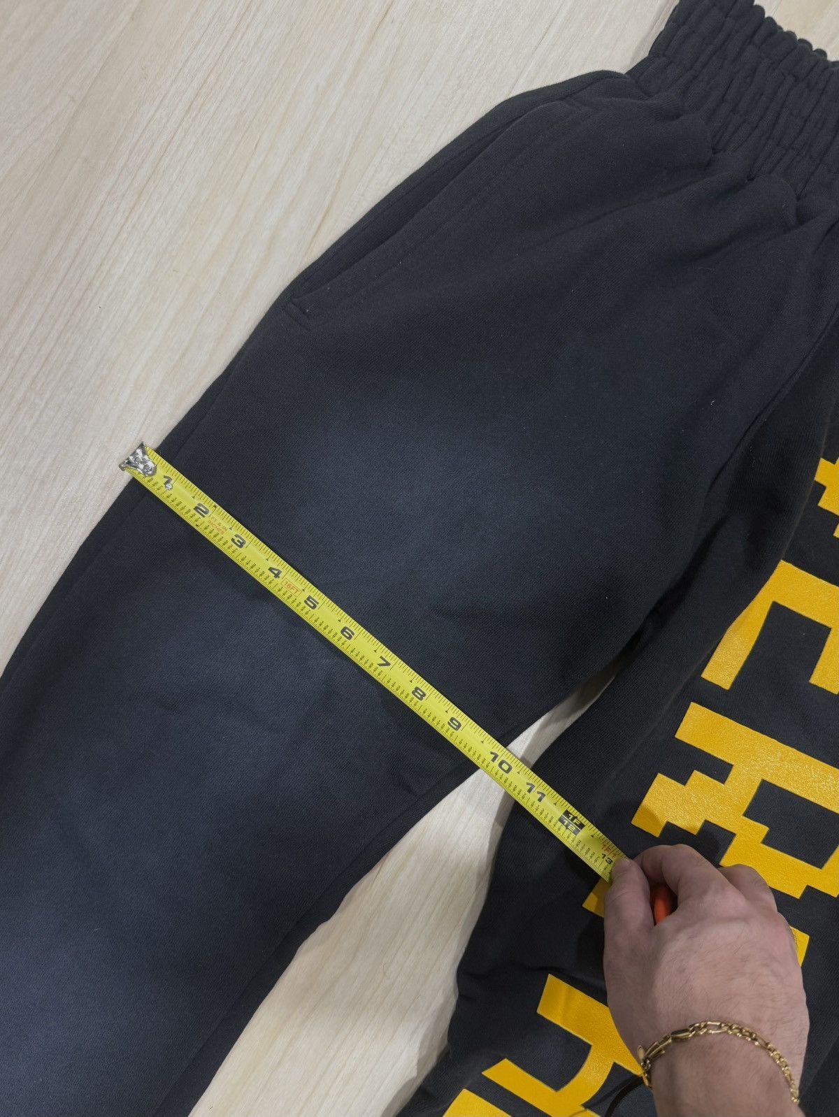 Vertabrae Vertabrae Sweatpants - Size M (Black + Yellow) Size US 32 / EU 48 - 7 Thumbnail