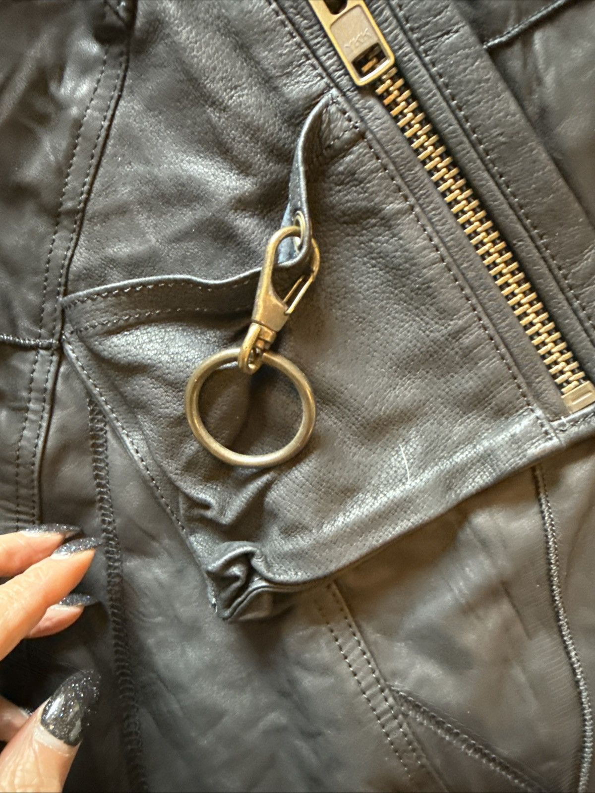 Le Grande Bleu (L.G.B.) Black leather cargo skirt Size 27" / US 4 / IT 40 - 6 Thumbnail