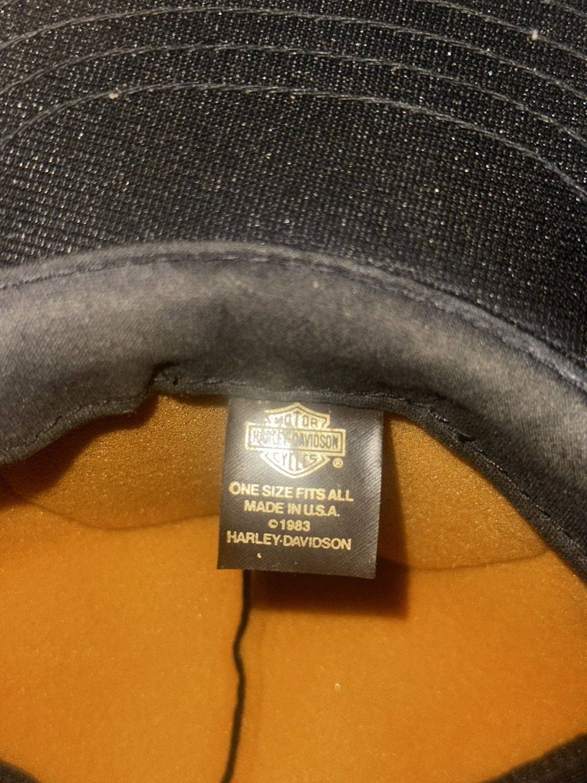 Harley Davidson Vintage 1983 HarleyDavidson Truck Hat Black Mesh embroidered Size 44 - 6 Thumbnail