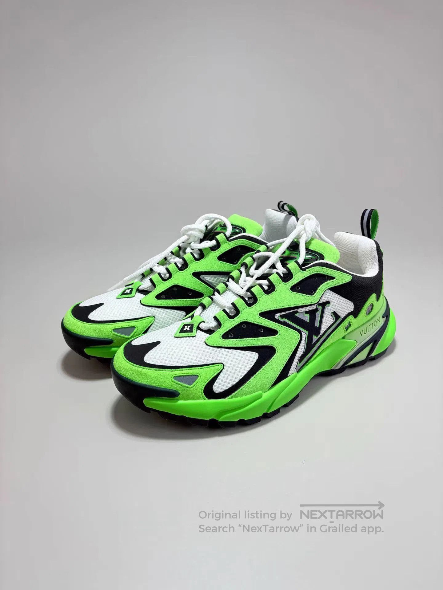 Louis Vuitton Green Low. Size US 7 / EU 40 - 2 Thumbnail