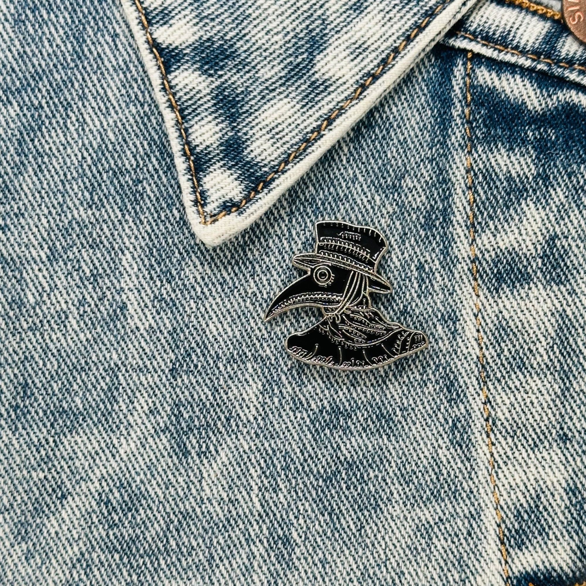 Other Plague Doctor Black Brooch Pin Enamel Metal Badges Lapel Bro Size ONE SIZE - 1 Thumbnail
