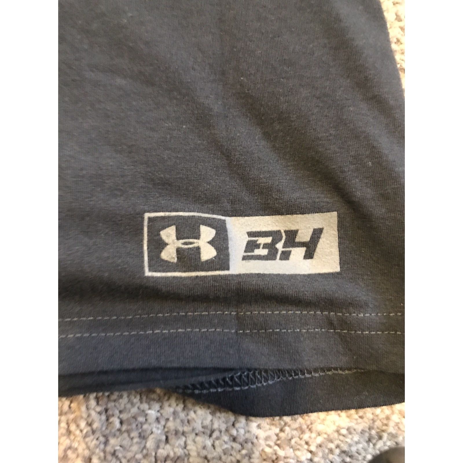 Under Armour Under Armour BH34 Bryce Harper Icon Shirt Men’s 3XL Baseball Black 1317273-001 T-Shirt Activewear Short Sleeve Logo Mens Finance Size US XXL / EU 58 / 5 - 2 Thumbnail