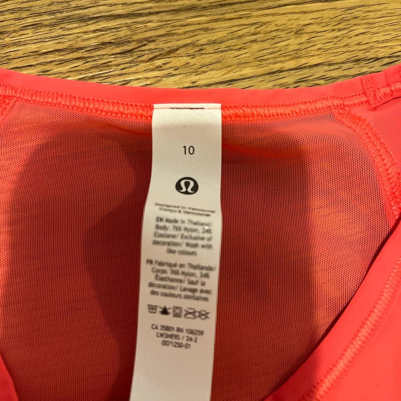 Lululemon Lululemon Women's Red and Pink Tshirt Size L / US 10 / IT 46 - 4 Thumbnail