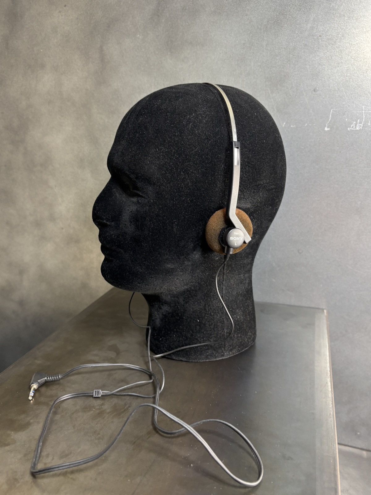 Sony 1980s Vintage Sony TRH-1 Over Ear Headphones Koss Walkman Size ONE SIZE - 9 Thumbnail