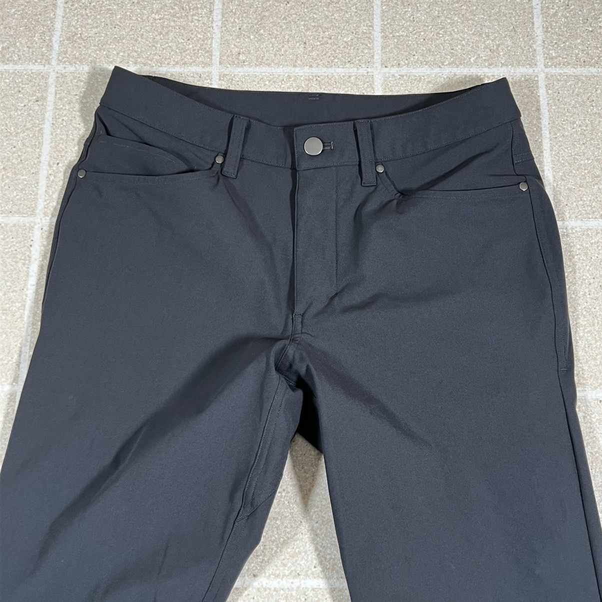 Lululemon Lululemon Men's ABC Pants Sz 28x30 Gray Chino Stretch Pants Size US 28 / EU 44 - 2 Thumbnail