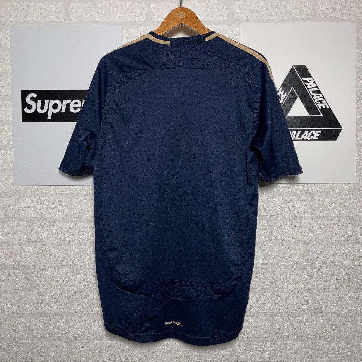 Vintage Adidas Real Madrid 2007-2008 Away Shirt Soccer Jersey Size M Size US S / EU 44-46 / 1 - 2 Thumbnail