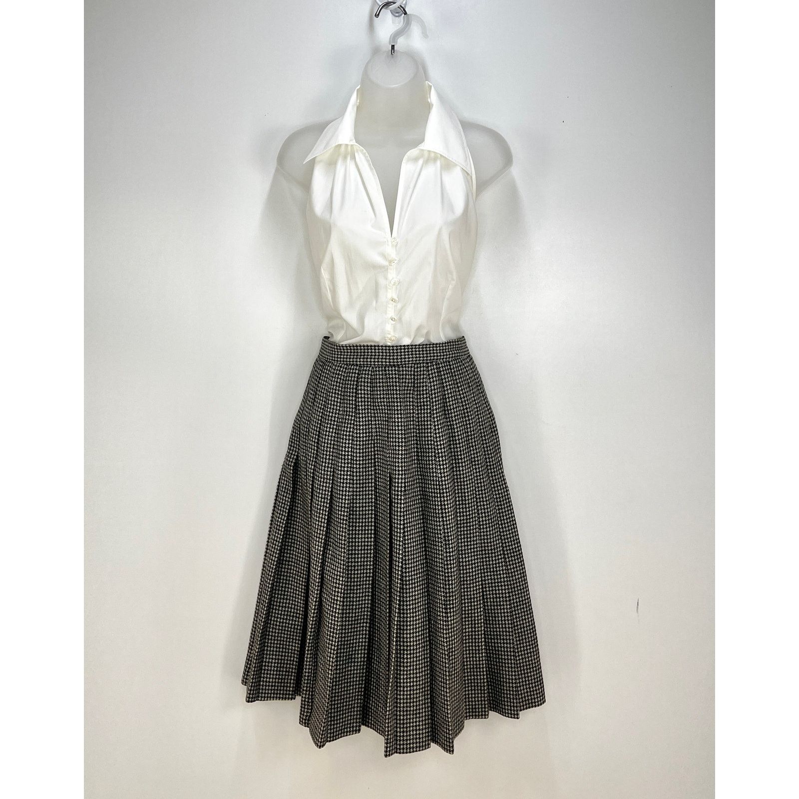 Vintage Vintage Houndstooth Wool Pleated Skirt Size 28" / US 6 / IT 42 - 2 Thumbnail