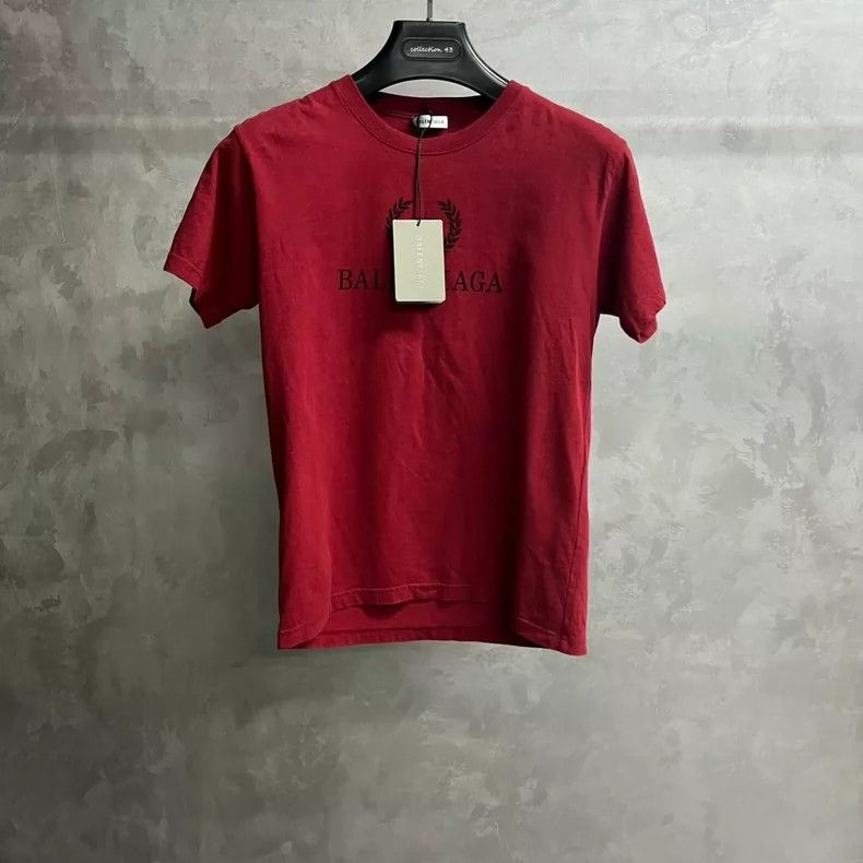 Balenciaga Balenciaga Red Logo Print Crew Neck Short Sleeve Tee Size US M / EU 48-50 / 2 - 1 Thumbnail