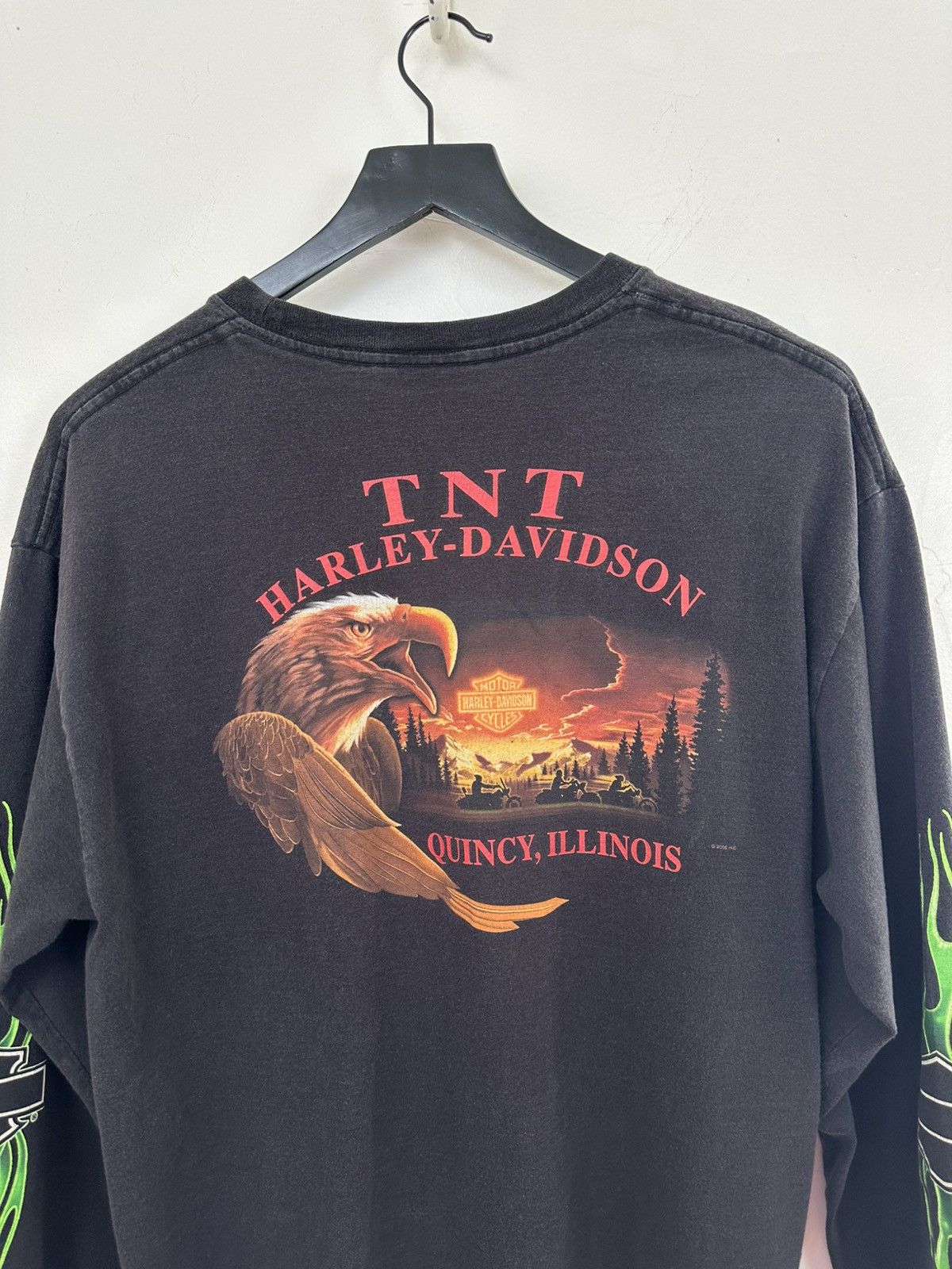 Harley Davidson (M) CRAZY GREEN FLAMES Harley Davidson Longsleeve Tee Size US M / EU 48-50 / 2 - 10 Thumbnail