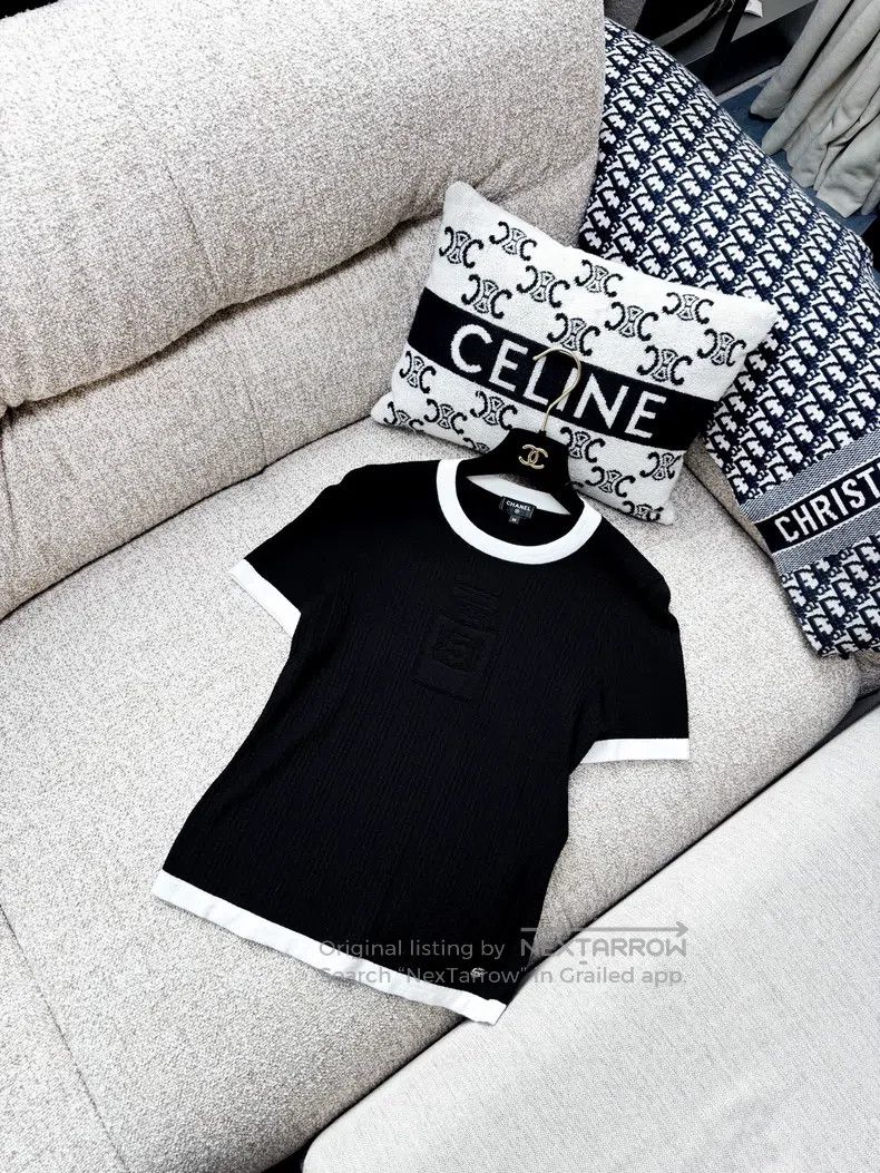 Chanel Chanel White-bordered perfume bottle pattern short-sleeved Size XS / US 0-2 / IT 36-38 - 2 Thumbnail