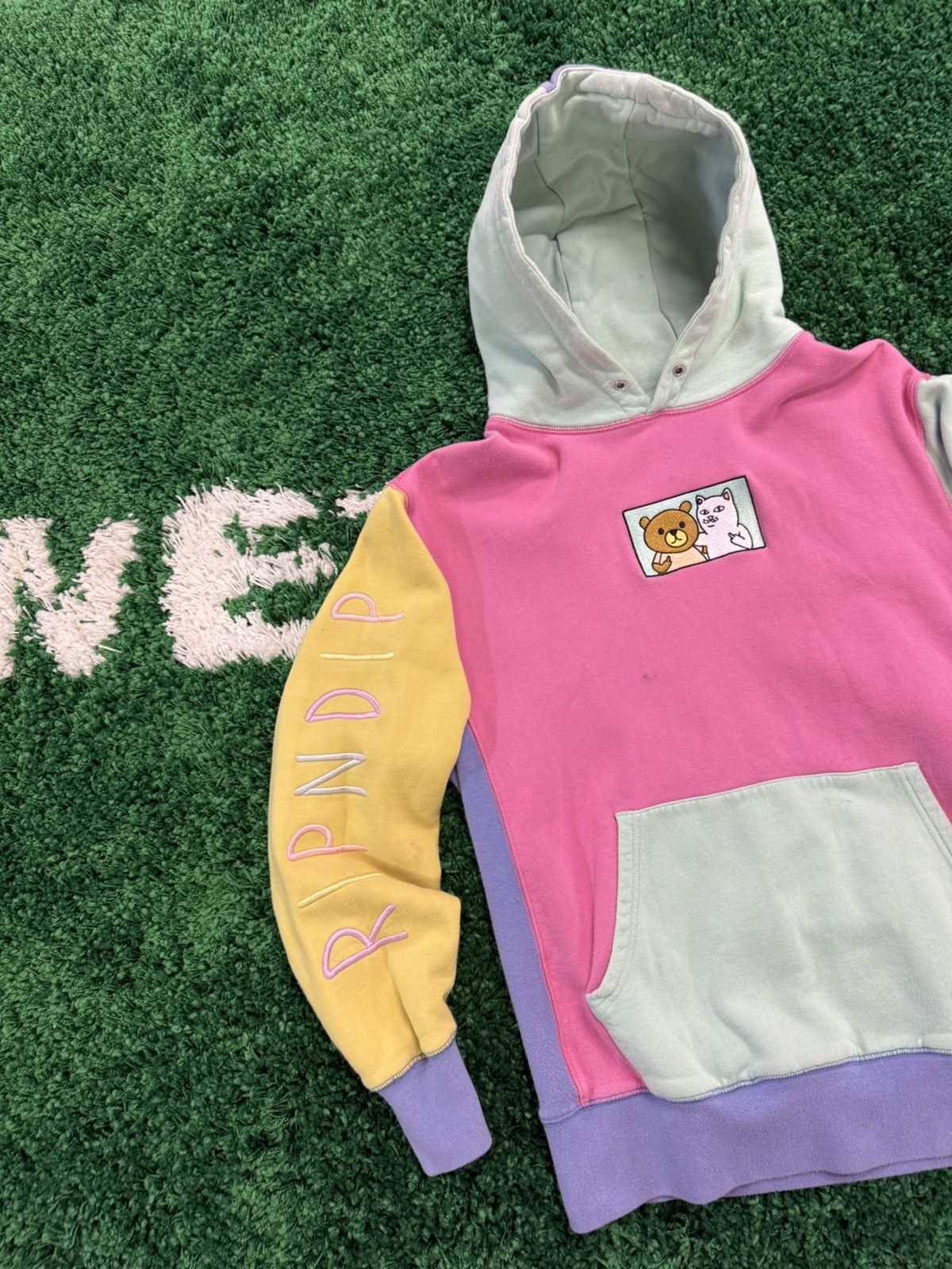 RIPNDIP × Teddy Fresh Rip N Dip x Teddy Fresh Color Block Hoodie Sz. Large patch Size US L / EU 52-54 / 3 - 2 Thumbnail