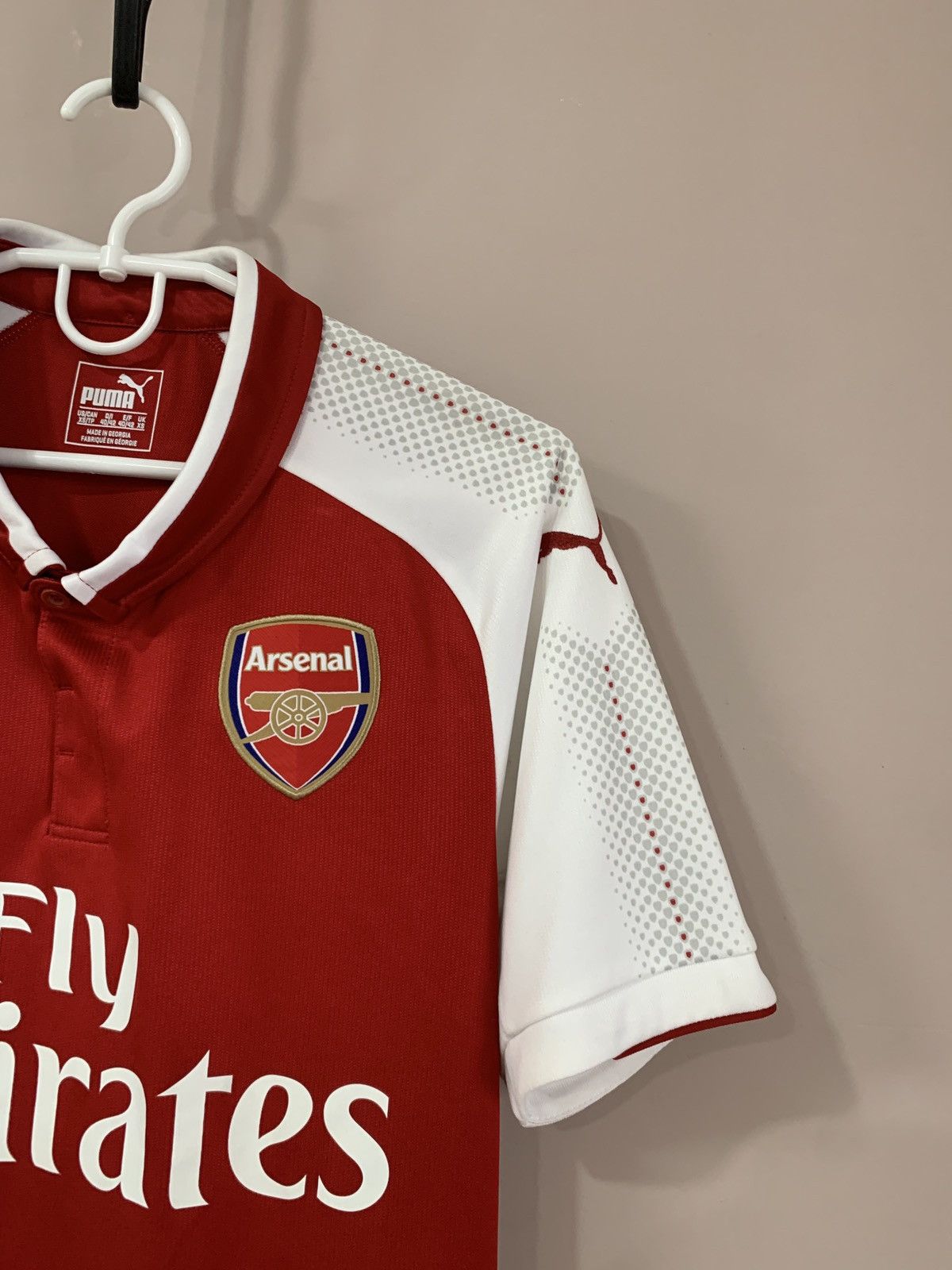 Puma ARSENAL LONDON PUMA SOCCER FOOTBALL SHIRT JERSEY 2017 2018 Size US XS / EU 42 / 0 - 4 Thumbnail