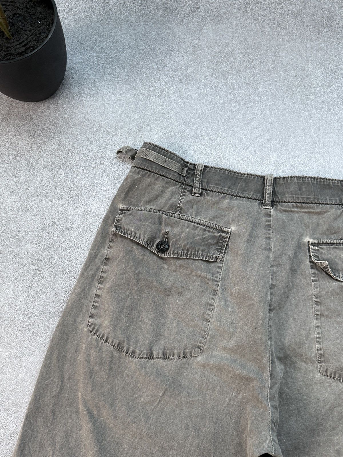 Stone Island Vintage Stone Island Chino Shorts Grey Garment Dyed Men’s Size US 33 - 14 Thumbnail