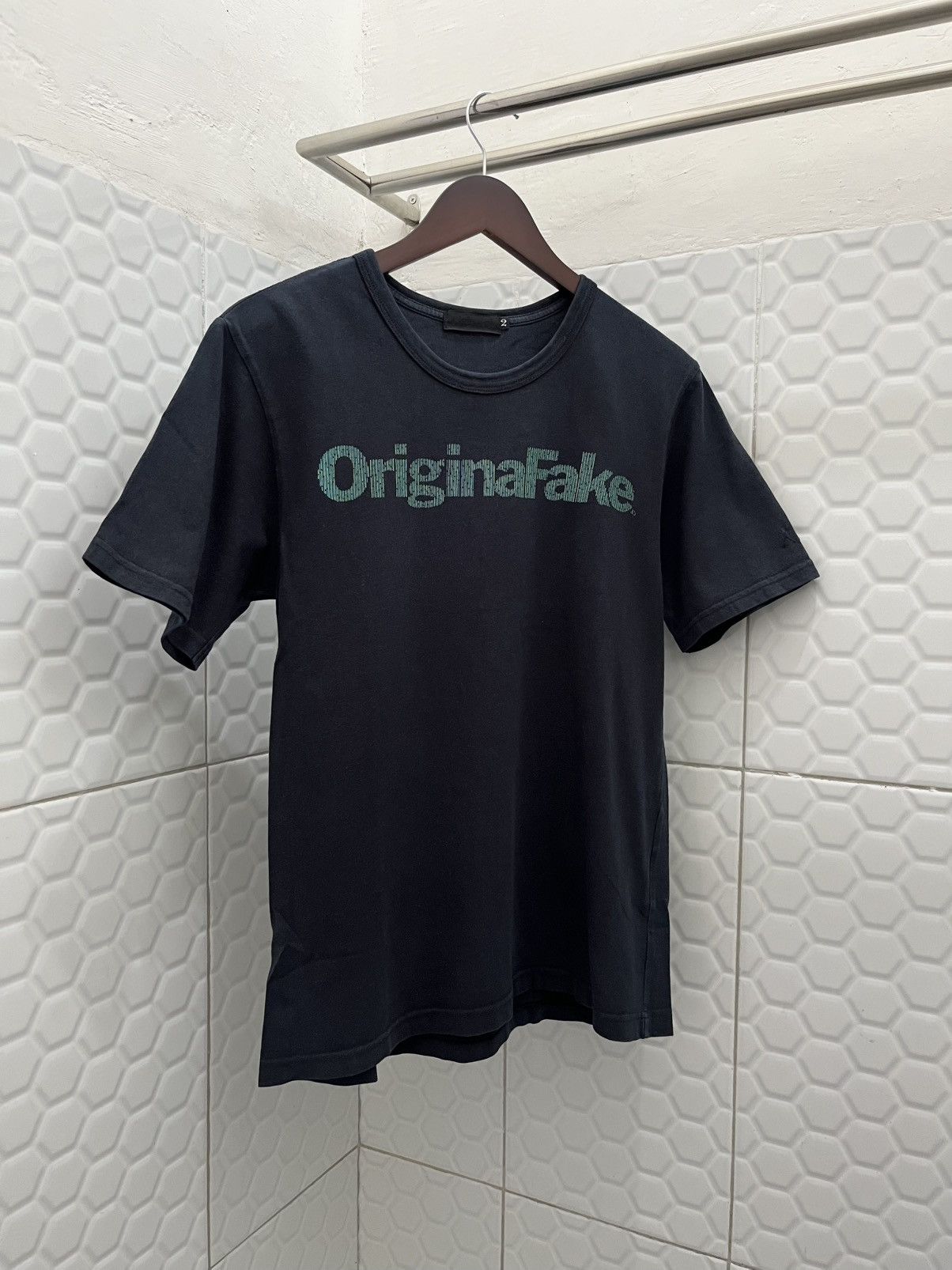 Kaws × Original Fake OriginalFake Spell Out Tee Size US M / EU 48-50 / 2 - 2 Thumbnail