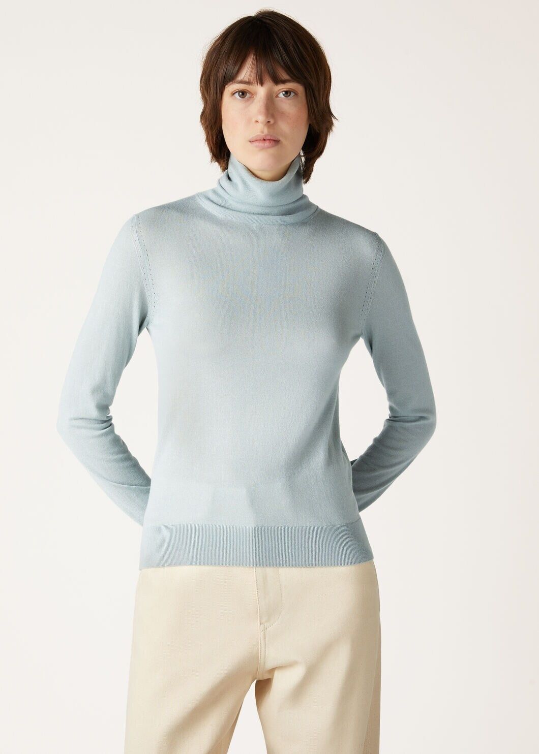 Loro Piana o1w1db10825 FAM9382 Neo Piuma Turtleneck Sweater Light Blue Size XS / US 0-2 / IT 36-38 - 4 Thumbnail