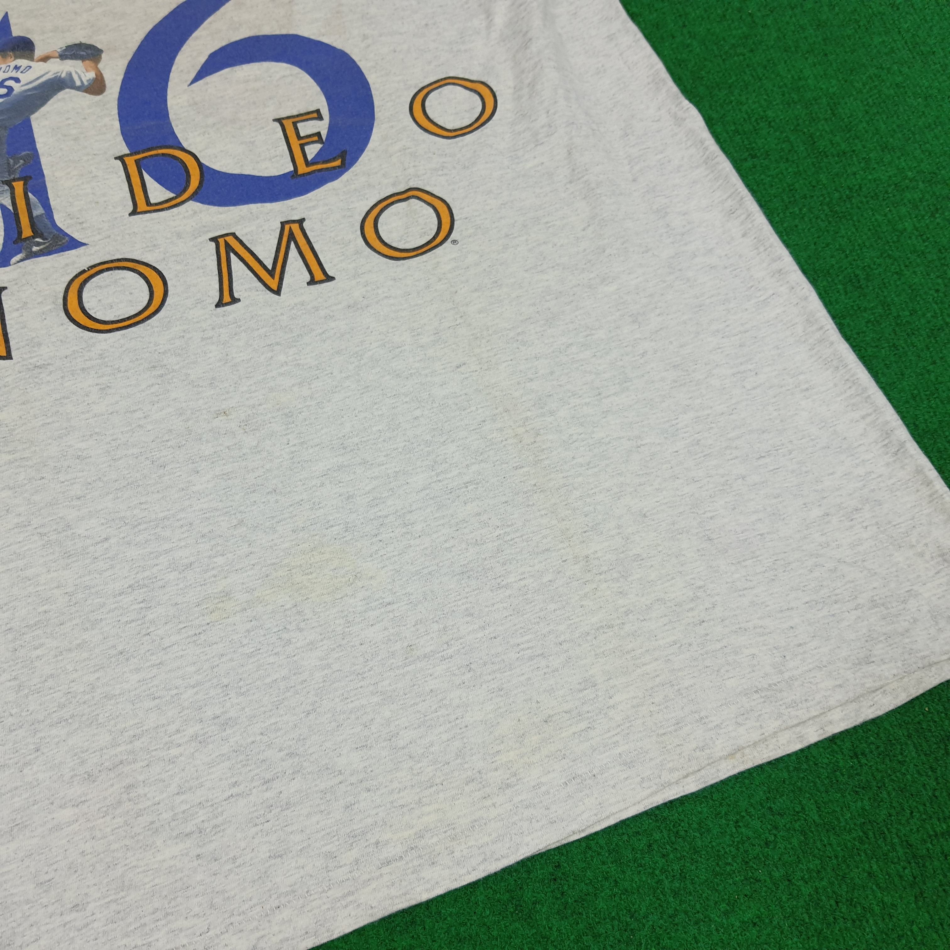 MLB × Vintage Vintage MLB 90s L.A Dodgers Hideo Nomo Pro Player Tshirt Size US L / EU 52-54 / 3 - 10 Thumbnail