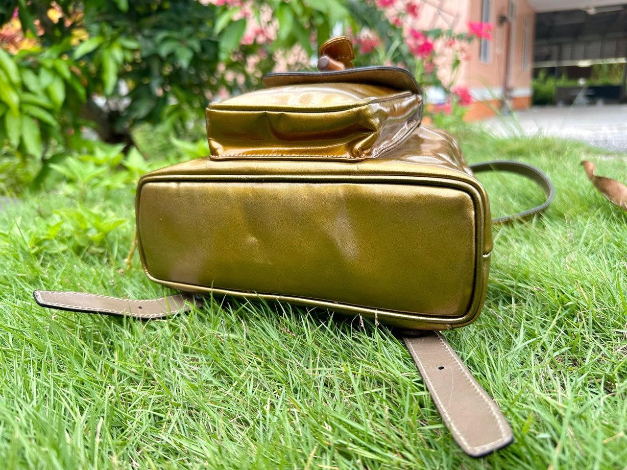Gucci Authentic Gucci Bamboo Patent Leather Mini Backpack Size ONE SIZE - 5 Thumbnail