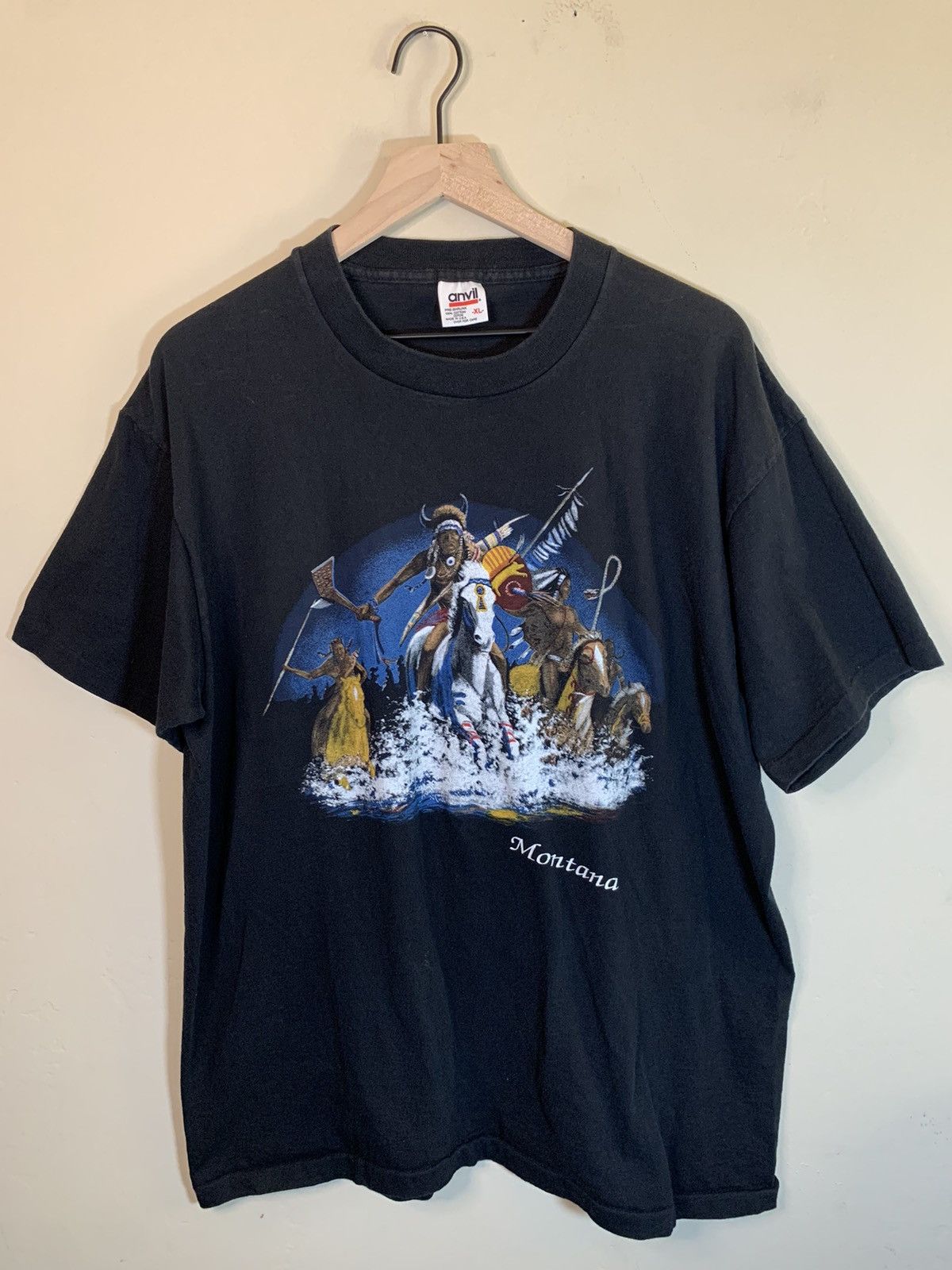 Vintage *RARE* Vintage Montana Native Tribal Art Single Stitch Shirt Size US XL / EU 56 / 4 - 1 Thumbnail
