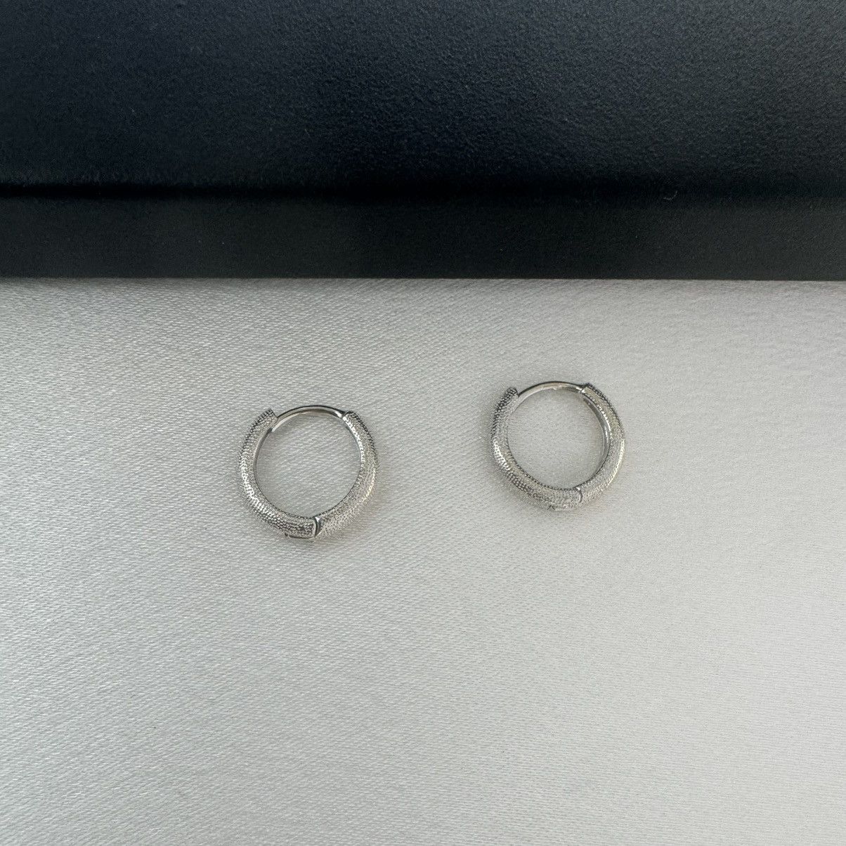 Other Small Hoop Earrings for Men Women Streetwear Unisex Style Size ONE SIZE - 1 Thumbnail