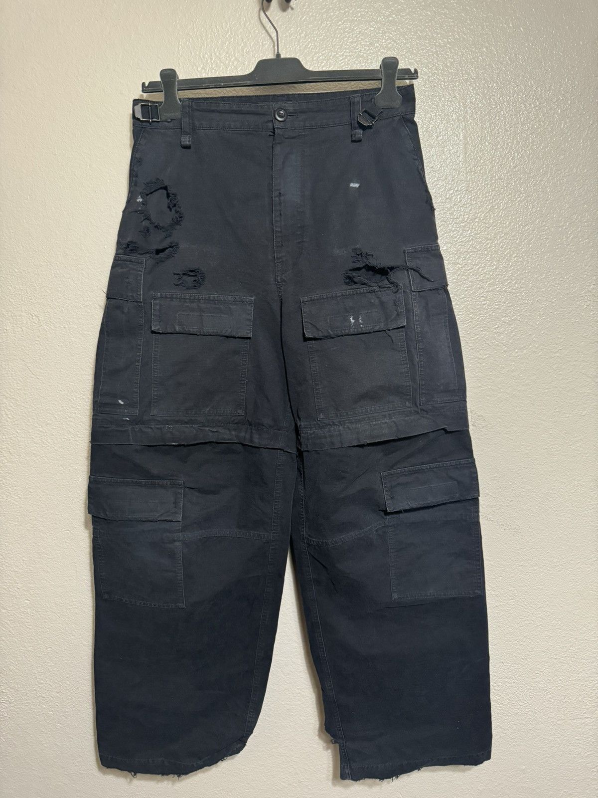 Balenciaga Balenciaga Distressed Large Cargo Pants | Grailed Balenciaga Balenciaga Distressed Large Cargo Pants | Grailed