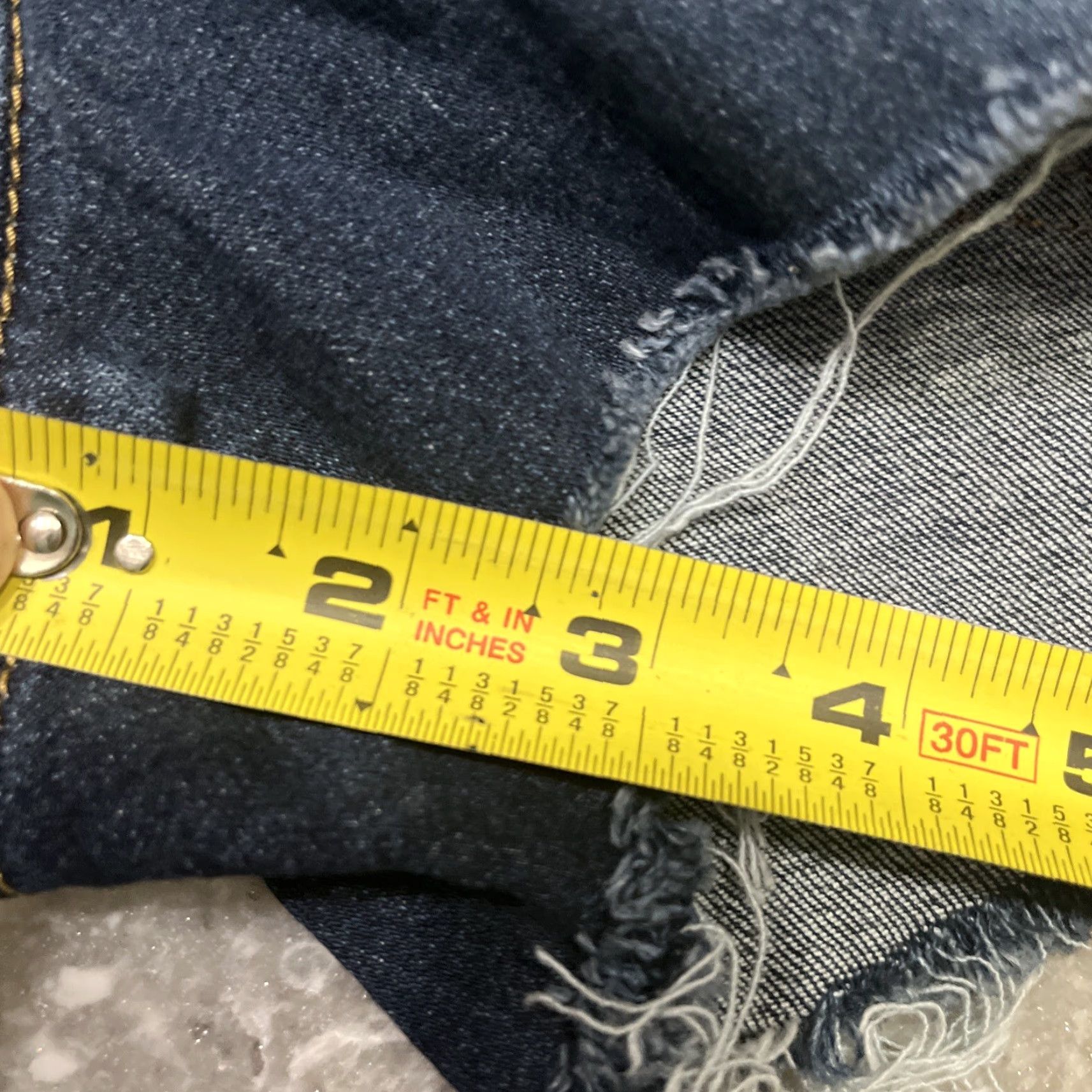 Levi's Levis Fit High Rise Raw Hem Womens 27 Tag Size 27" / US 4 / IT 40 - 5 Thumbnail
