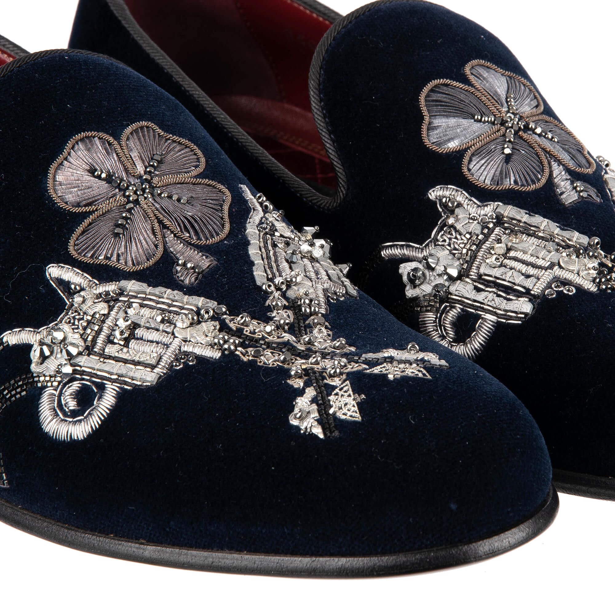 Dolce & Gabbana o1y0125 Velvet Embellished Loafers in Navy Blue Size US 7 / EU 40 - 4 Thumbnail