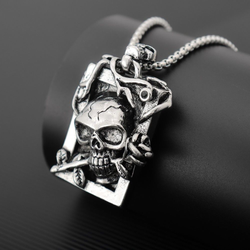 Jewelry × Vintage Rectangle Skeleton Rose Pendant Necklace Size ONE SIZE - 2 Thumbnail