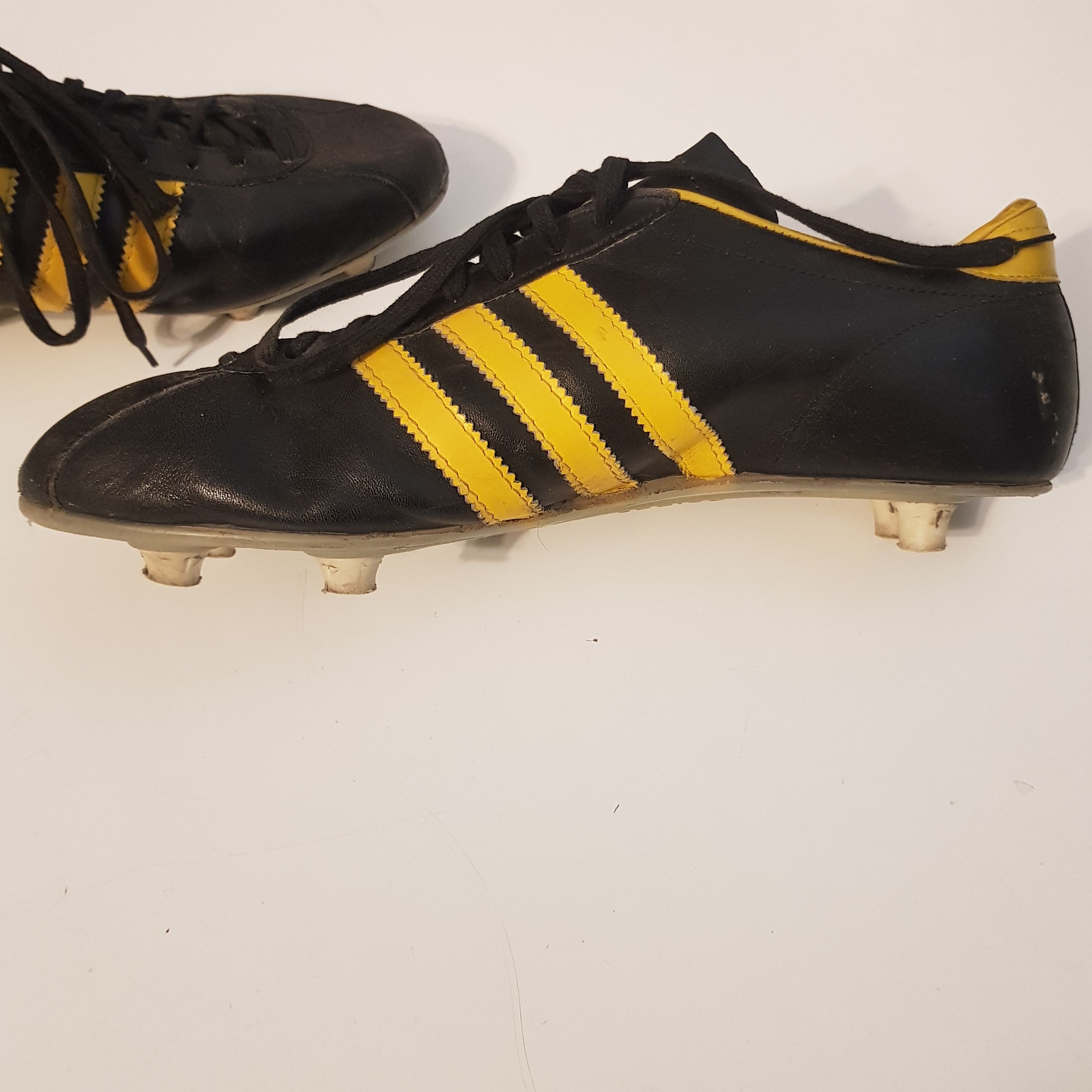 Adidas Adidas Beckenbauer Super 1970s West Germany US8 Rare Size US 8 / EU 41 - 6 Thumbnail
