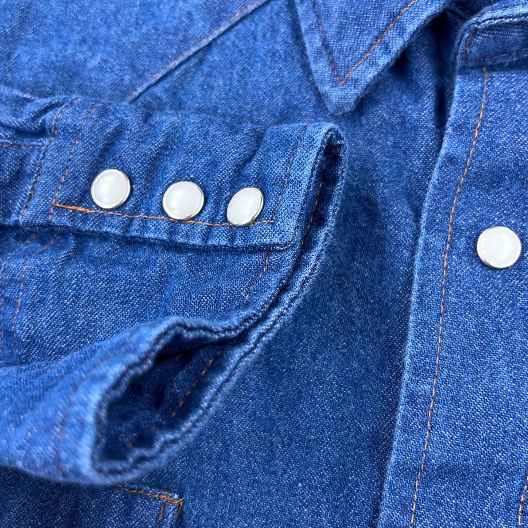 Wrangler VINTAGE Wrangler Shirt Men 2XL Blue Denim Pearl Snap Western Cowboy Ranch Yoke Faded Size US XXL / EU 58 / 5 - 6 Thumbnail