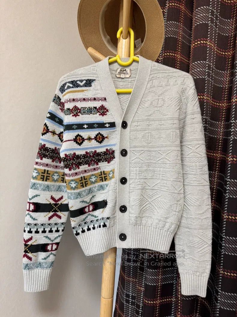 Hermes Hermes Cashmere Coat, 43% Cashmere + 55% Wool. Horn button Size XXS / US 00 / IT 34 - 1 Thumbnail