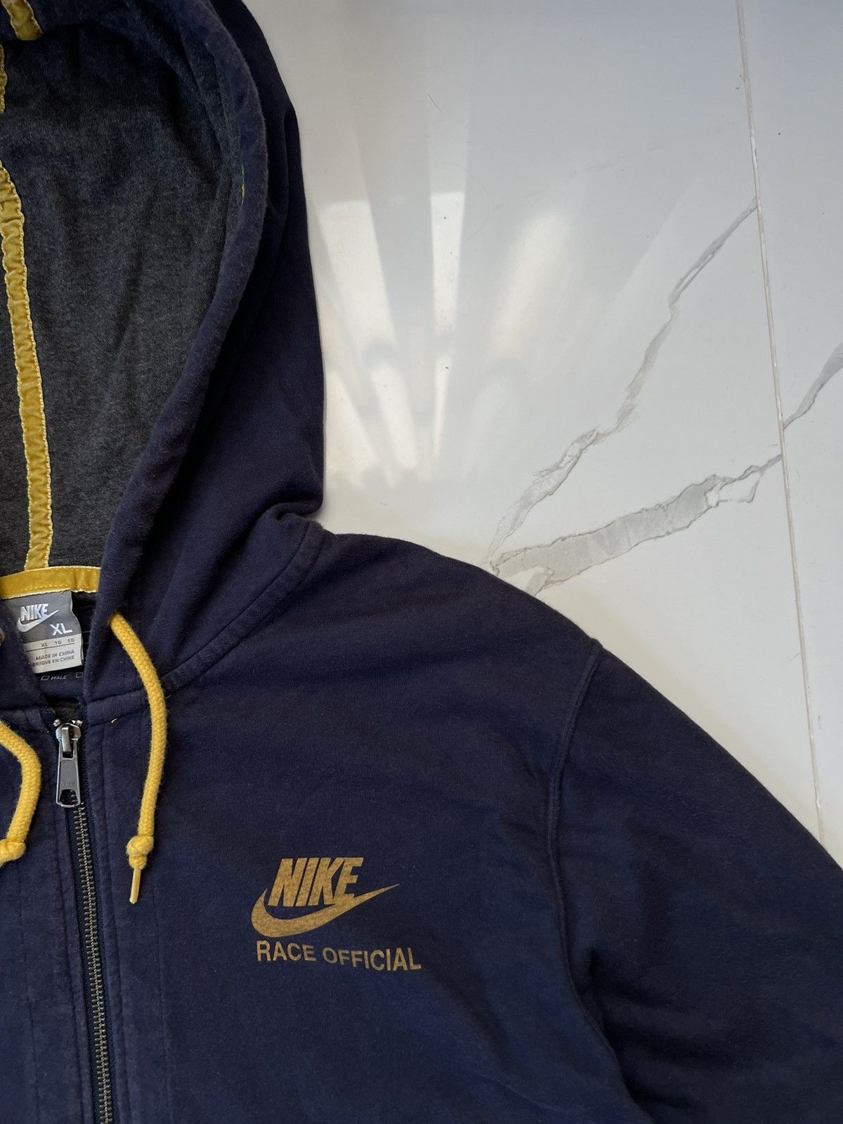 Nike 00’s NIKE RACE OFFICIAL MULTI SWOOSH LOGO Y2K ZIP HOODIE Size US XL / EU 56 / 4 - 3 Thumbnail