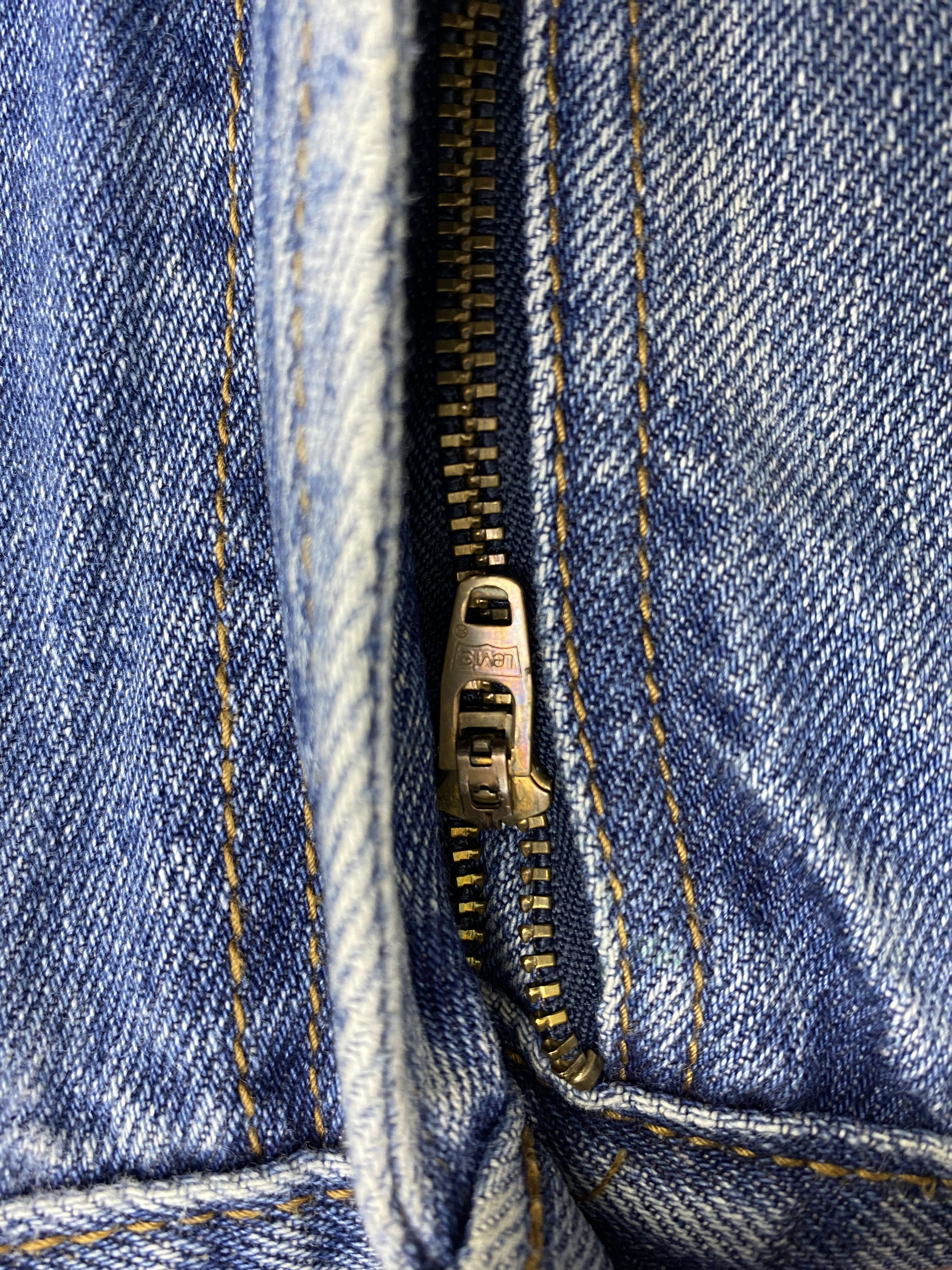 Levi's × Vintage Faded Blue Vintage 90s Levis 550 Jeans Size US 34 / EU 50 - 9 Thumbnail