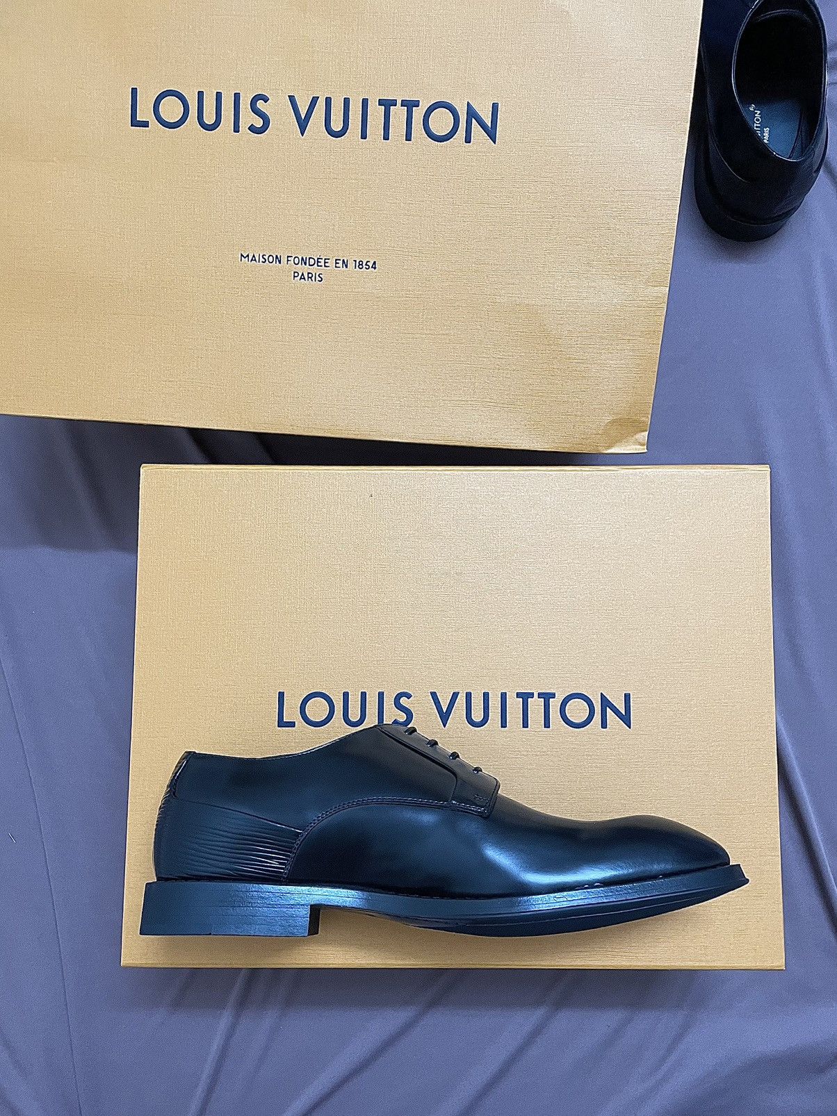 Louis Vuitton Louis Vuitton Kensington black derby shoes Size US 7 / EU 40 - 13 Thumbnail