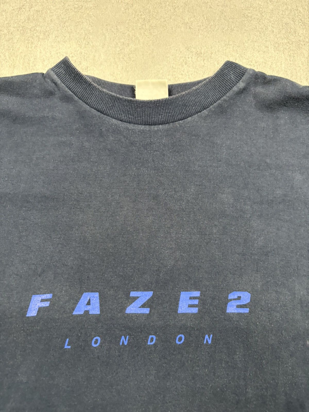 Band Tees Vintage FAZE2 London Graphic T-Shirt Navy Blue Band DJ Rock Size US L / EU 52-54 / 3 - 7 Thumbnail