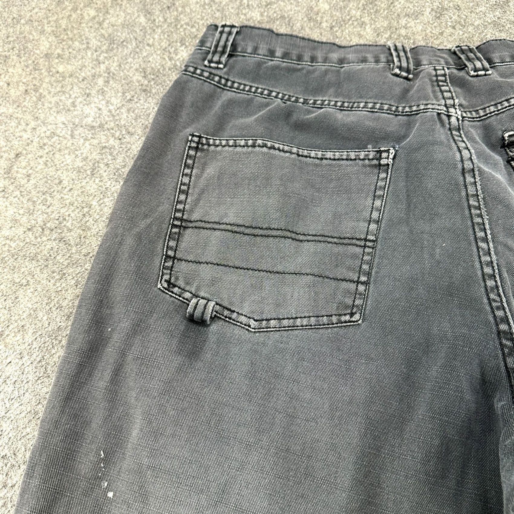Vintage VINTAGE No Boundaries Jeans Men 34x30 Black Denim Straight 5-Pocket Distressed Rise Mid Inseam 30 Regular Shirt? Size US 34 / EU 50 - 3 Thumbnail