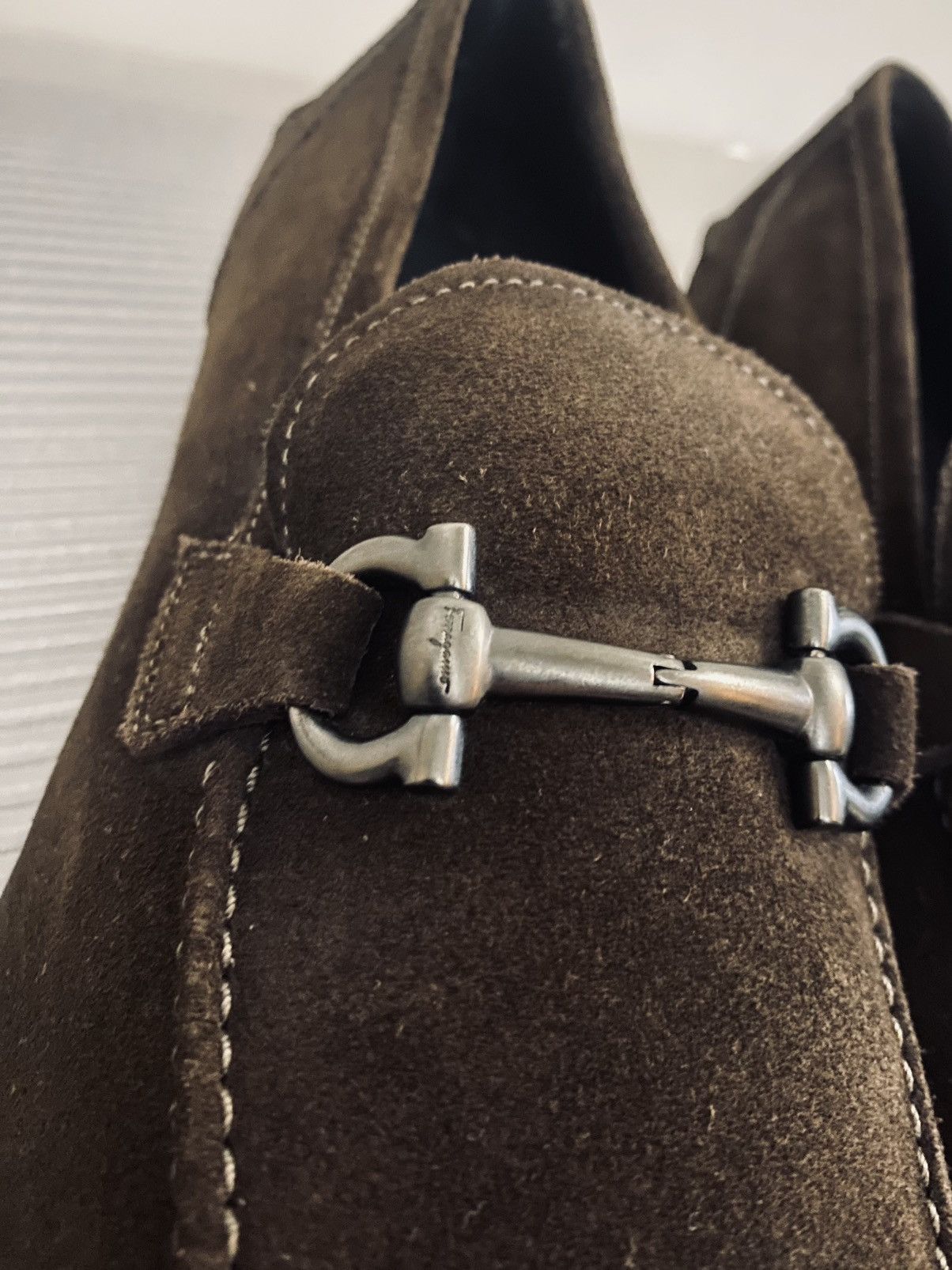 Salvatore Ferragamo Ferragamo new chocolate buc suede tapas loafer 9 D NEW Size US 9 / EU 42 - 4 Thumbnail