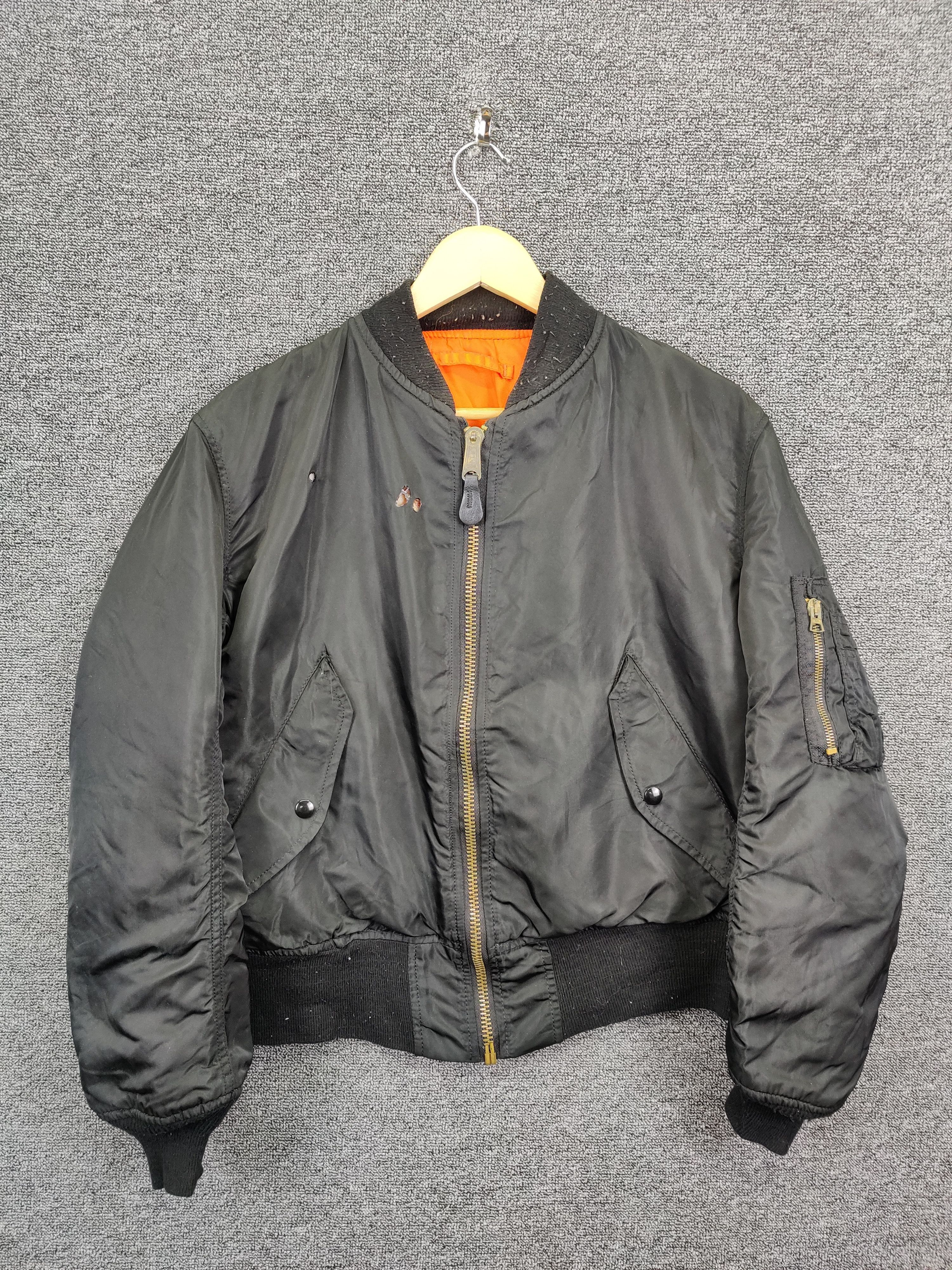 Alpha Industries Vintage Alpha Industries MA-1 Flight Bomber Jacket Size US M / EU 48-50 / 2 - 1 Thumbnail