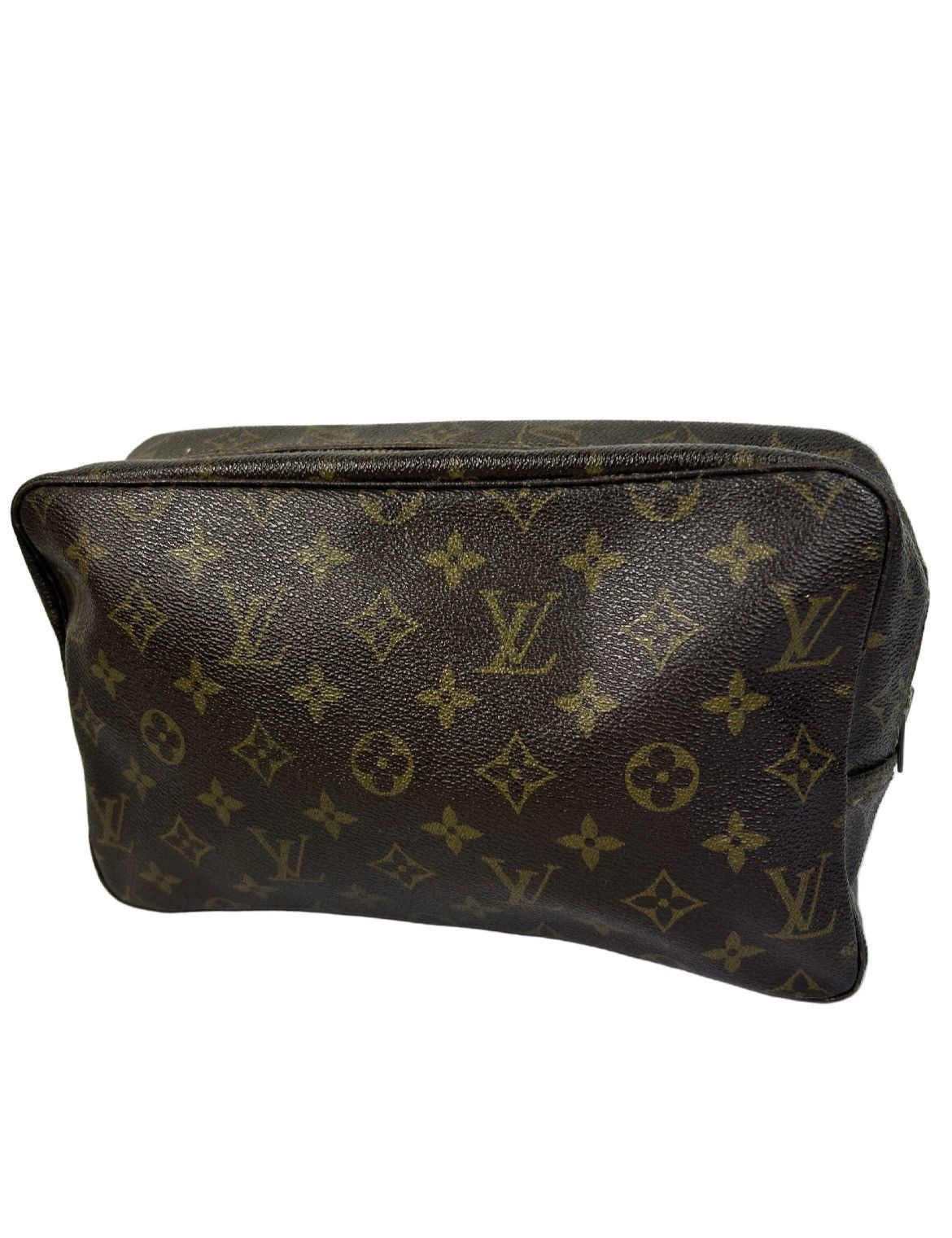 Louis Vuitton Louis Vuitton Monogram Toiletry Bag Size ONE SIZE - 1 Thumbnail