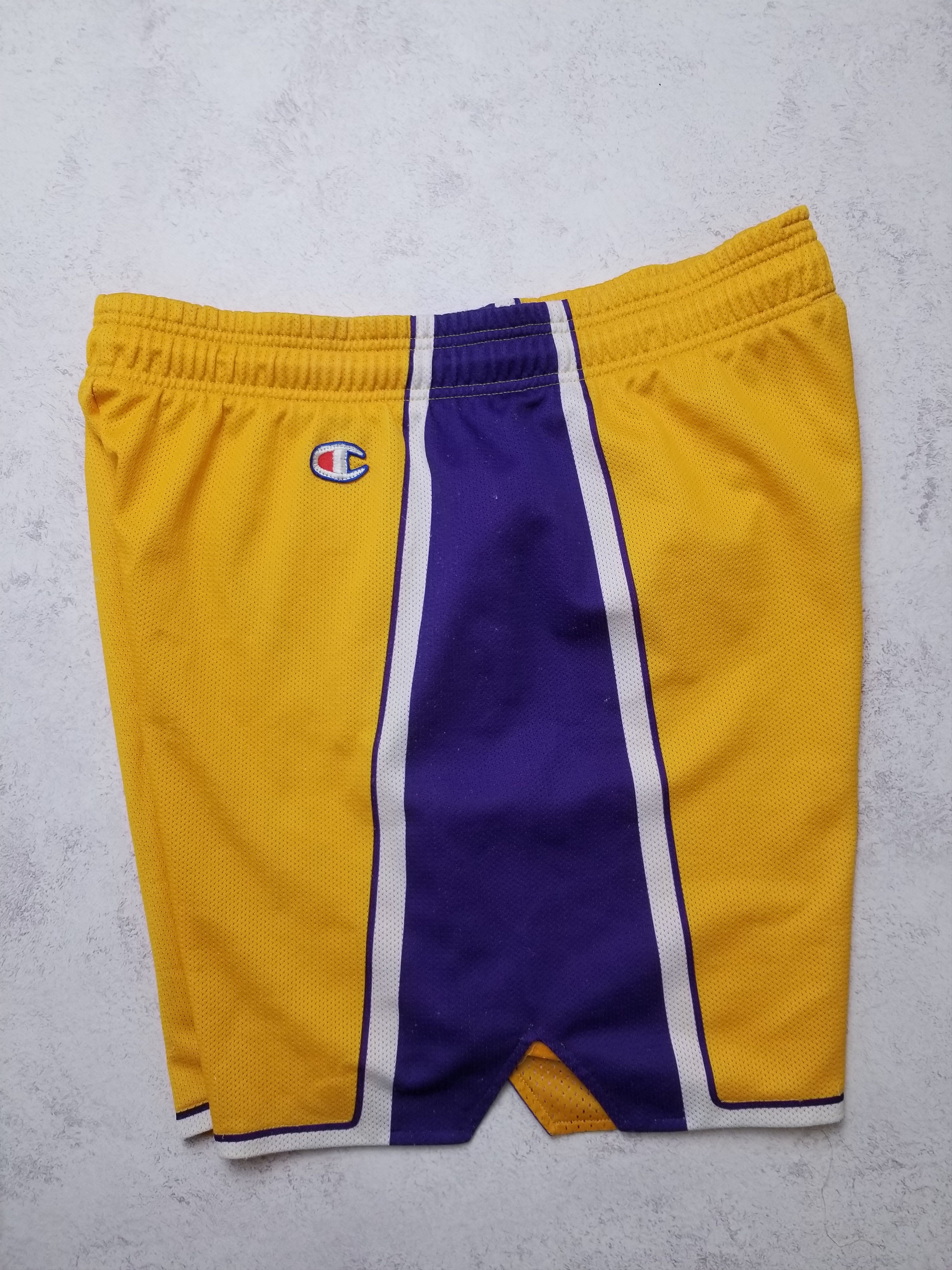 Champion Champion Los Angeles Lakers Kobe Bryant NBA SHORTS SIZE L Size US 36 / EU 52 - 3 Thumbnail