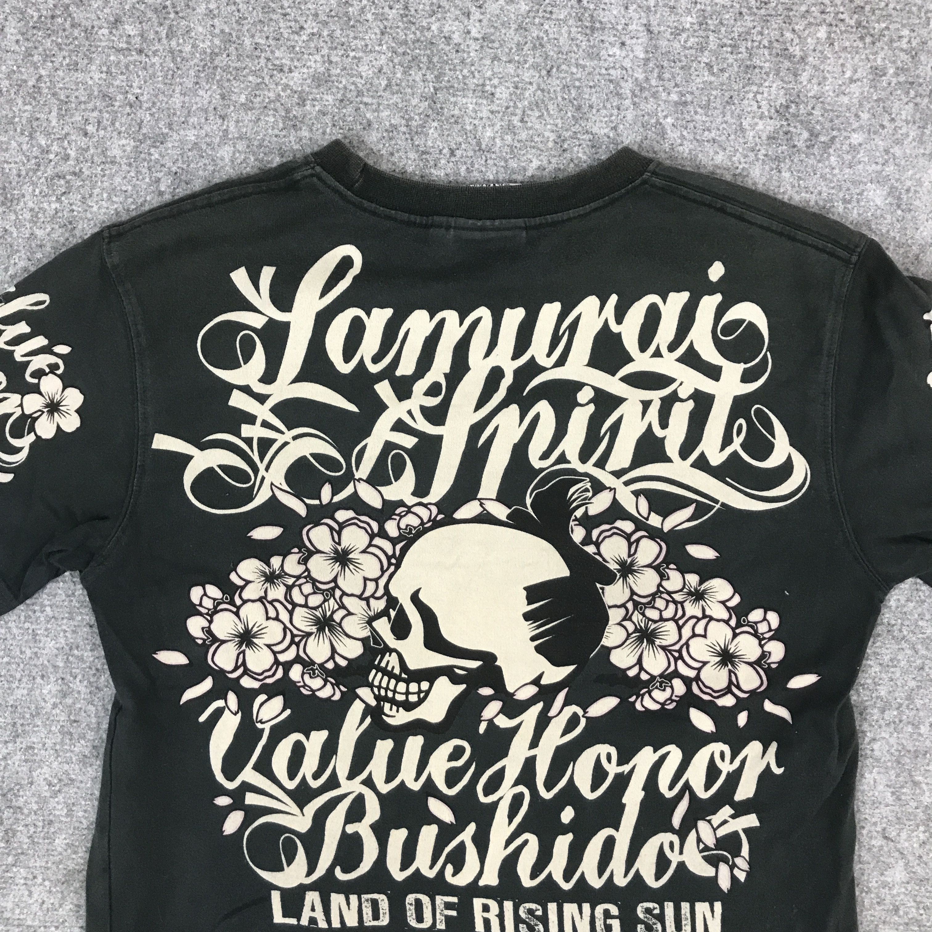 Japanese Brand GOTHIC LAND OF RISING SUN TSHIRTS Size US S / EU 44-46 / 1 - 4 Thumbnail