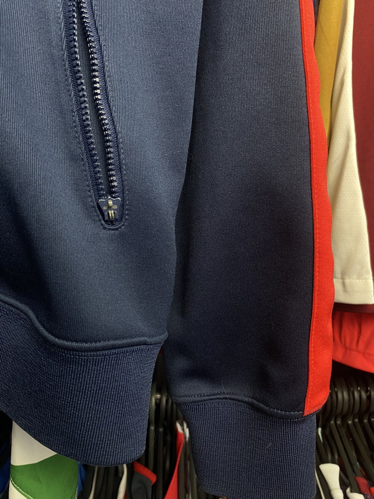 Nike 2013/14 VINTAGE NIKE PSG FOOTBALL CLUB JACKET SIZE M Size US M / EU 48-50 / 2 - 4 Thumbnail