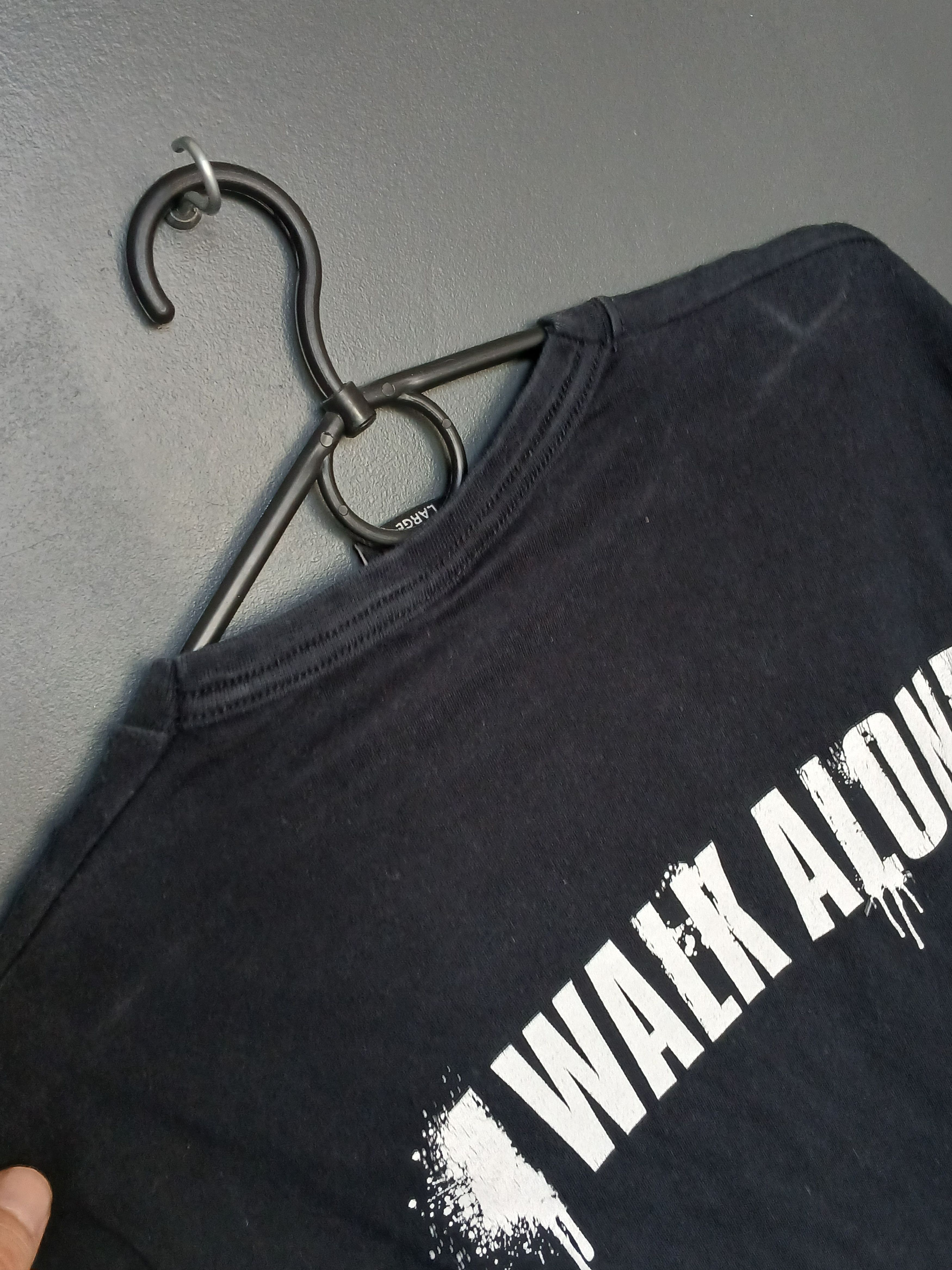 WWE × WWF WWE Batista Walk Alone Wrestling T-Shirt Size US L / EU 52-54 / 3 - 8 Thumbnail