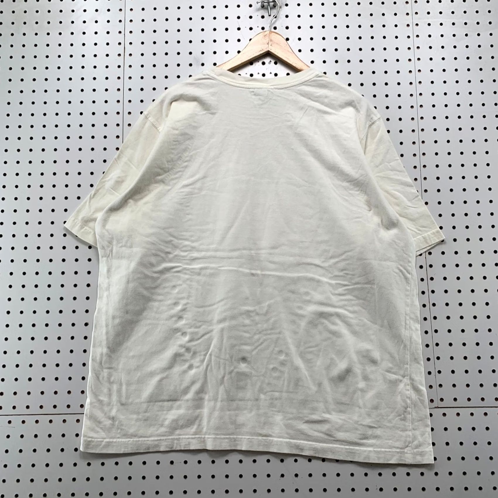 Vintage Vintage Field Gear Beer Shirt Mens XL White T-Shirt Funny 1990s Beer Holder Size US XL / EU 56 / 4 - 2 Thumbnail
