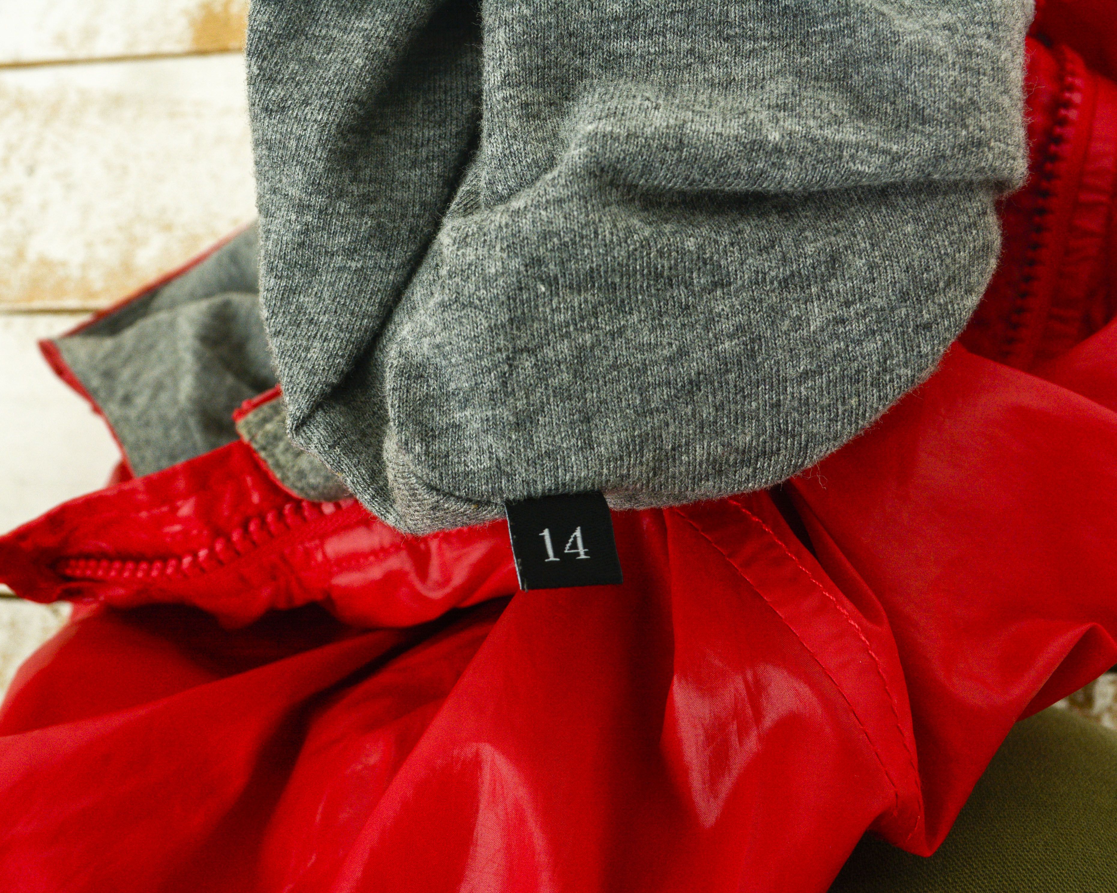 Diesel WHATEVER Girls Youth Size 14y Rain Jacket Hooded XS Red Size XS / US 0-2 / IT 36-38 - 5 Thumbnail